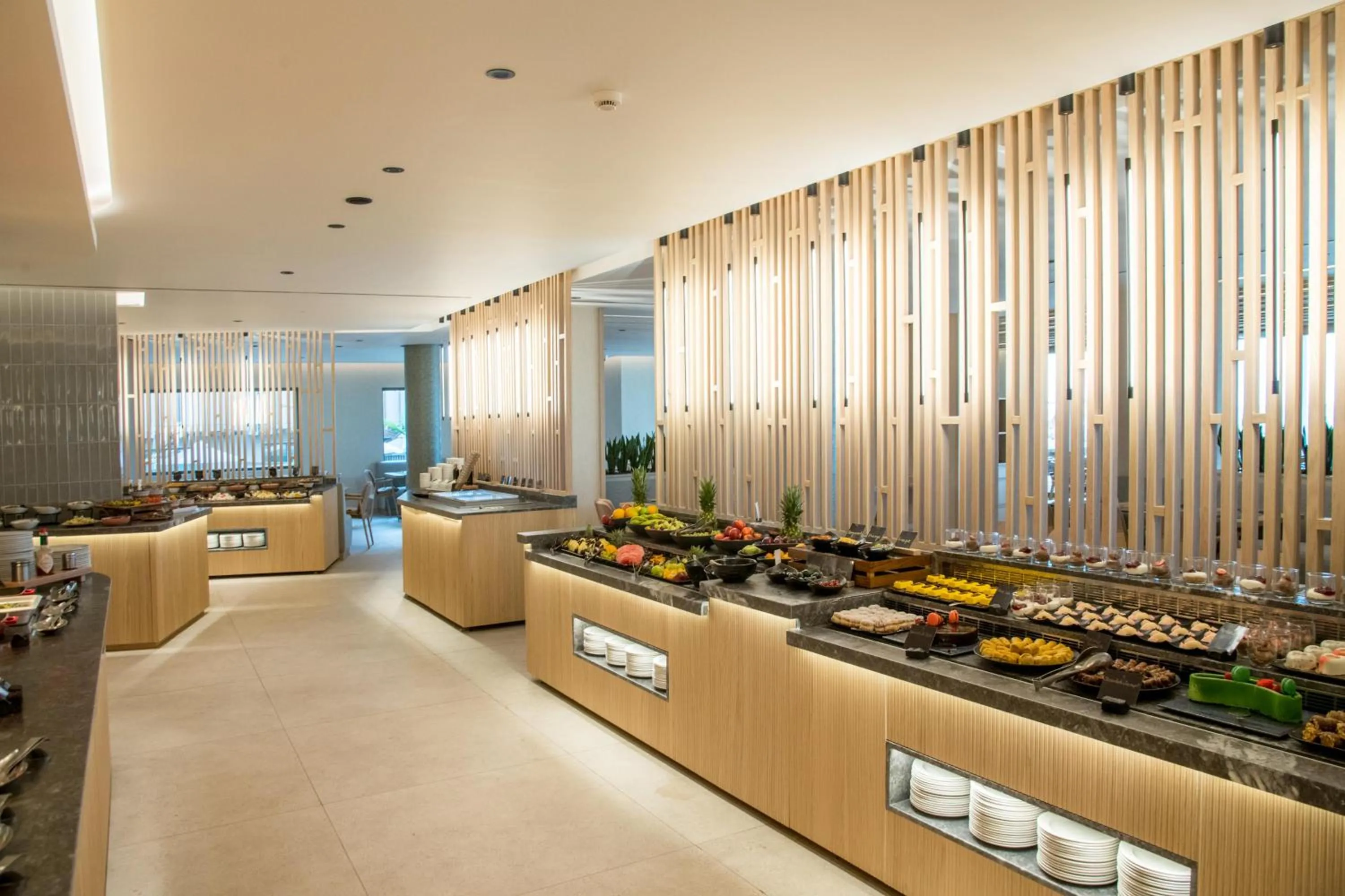 Restaurant/places to eat in SENSEANA Sea Side Resort & Aquadventure