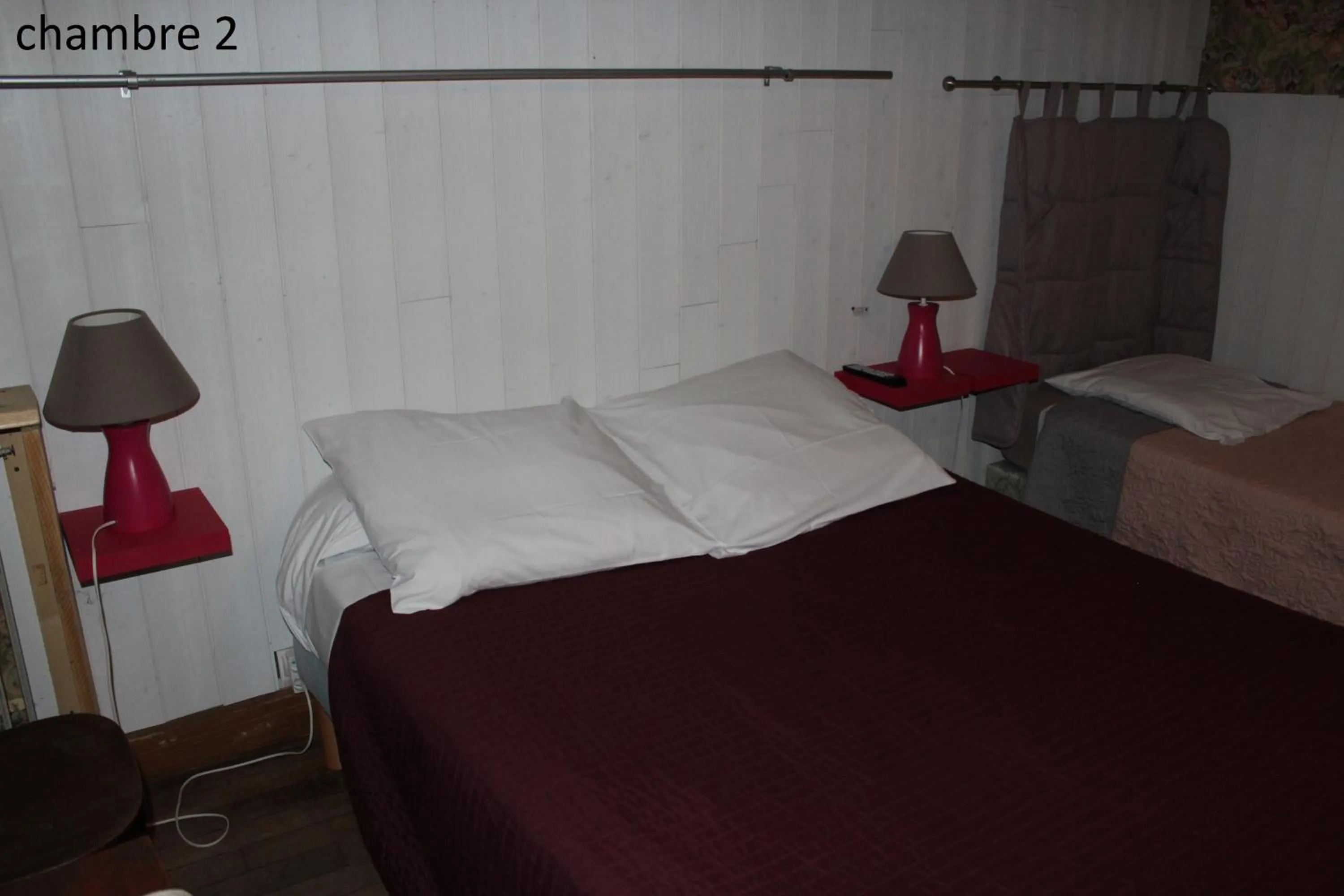 Bed in Hôtel le Dervois