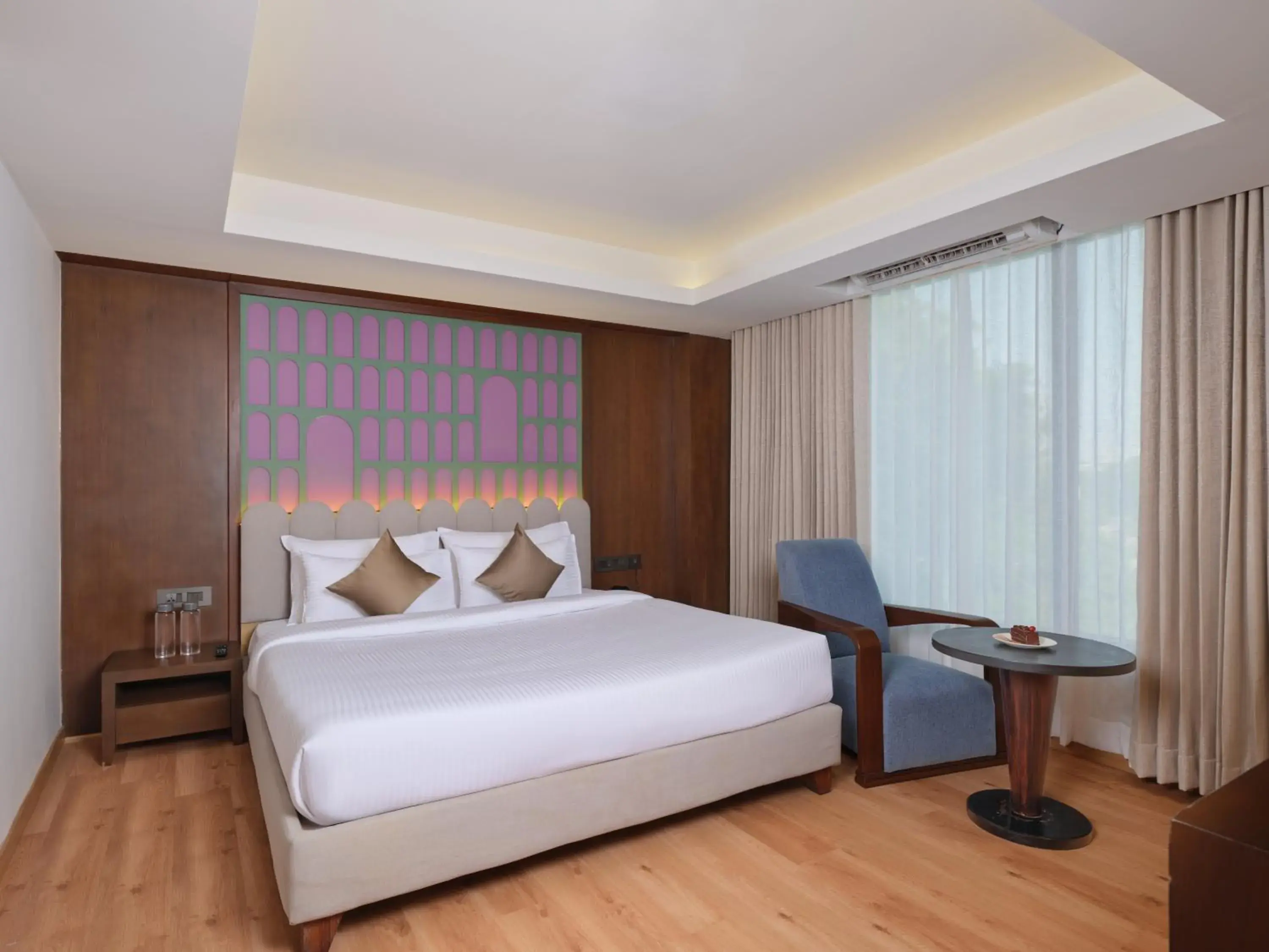 Suite - single occupancy in Regenta Place Ahmedabad Suite - single occupancy in Regenta Place Ahmedabad