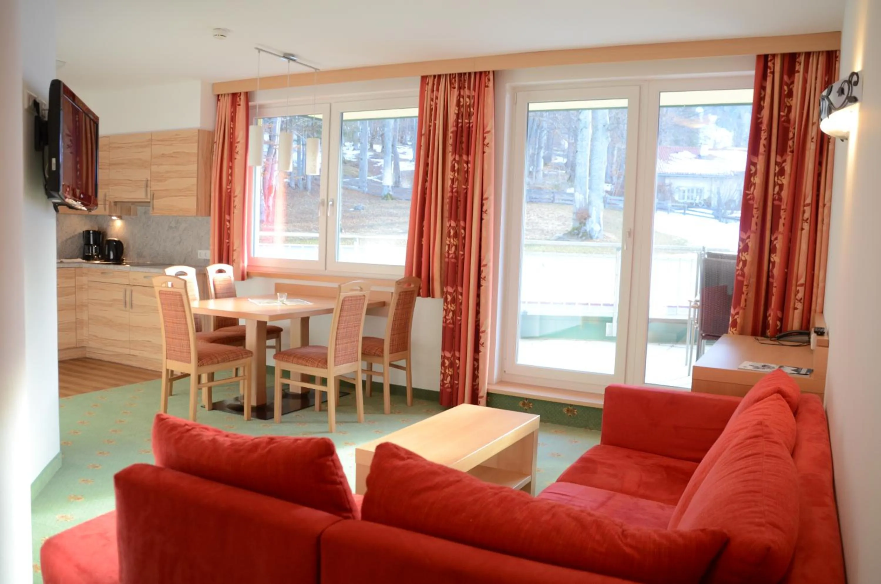 Staff in Villa Buchenhain