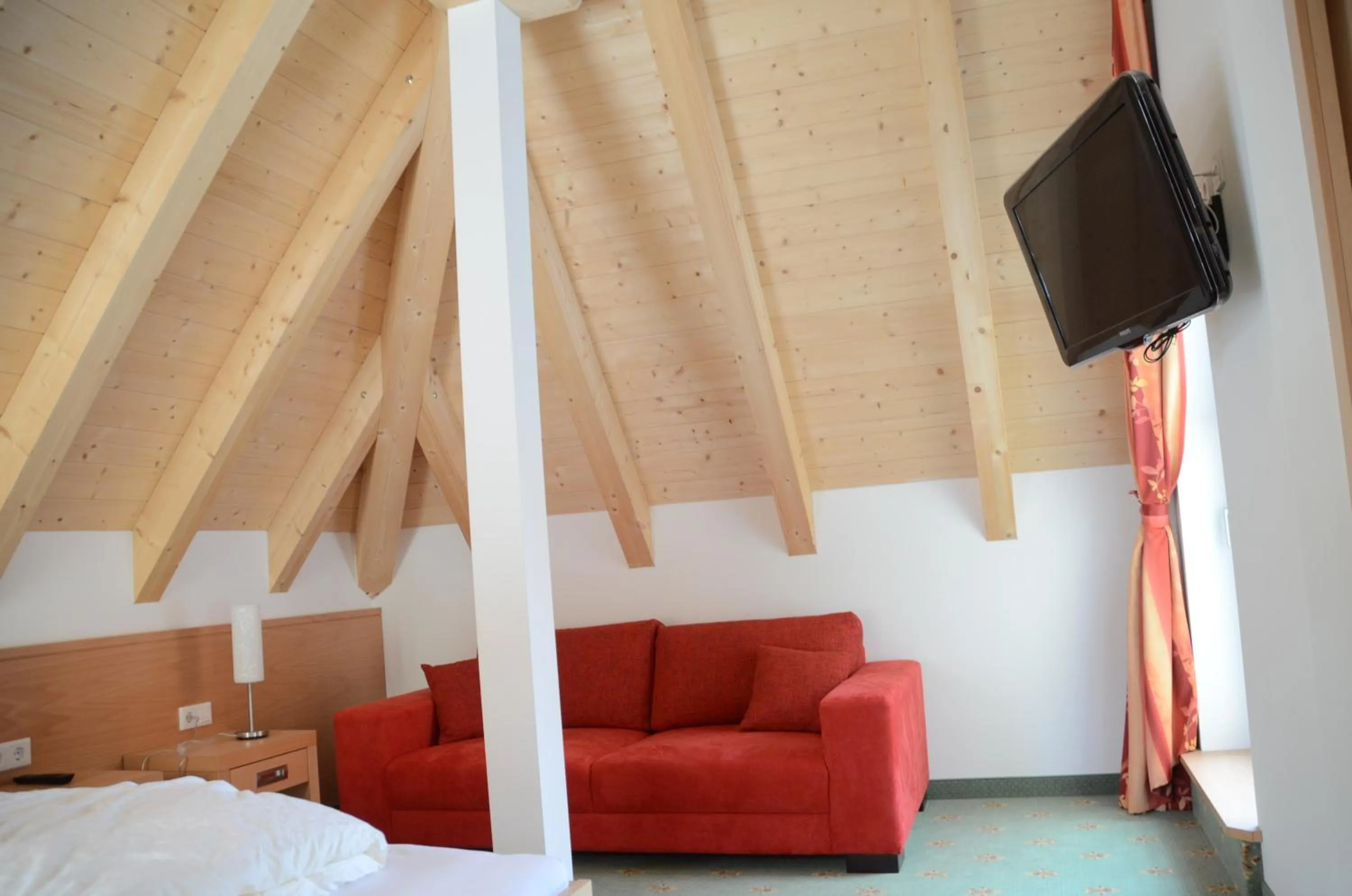 Bedroom, Bed in Villa Buchenhain