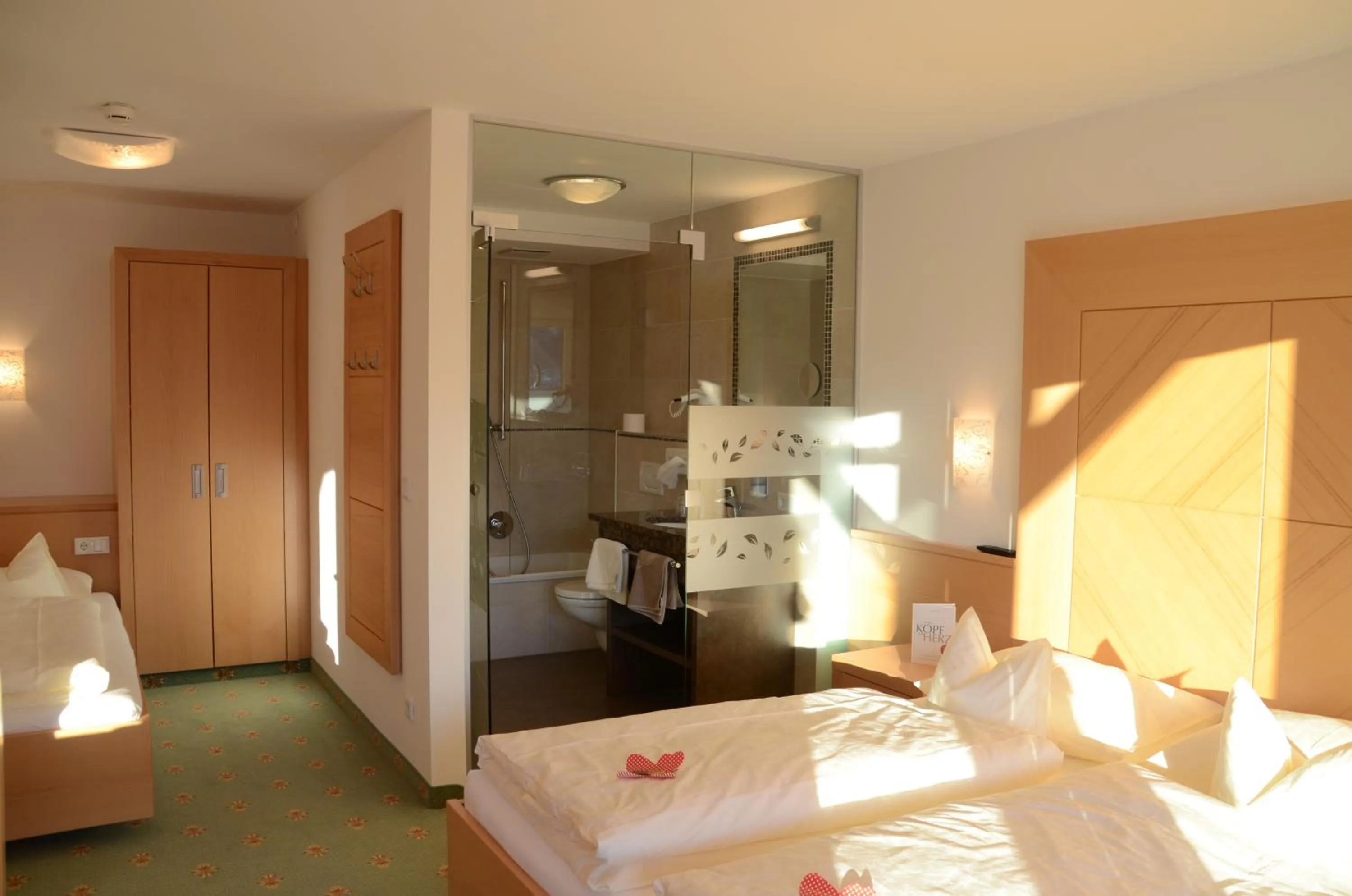 Photo of the whole room, Bed in Villa Buchenhain