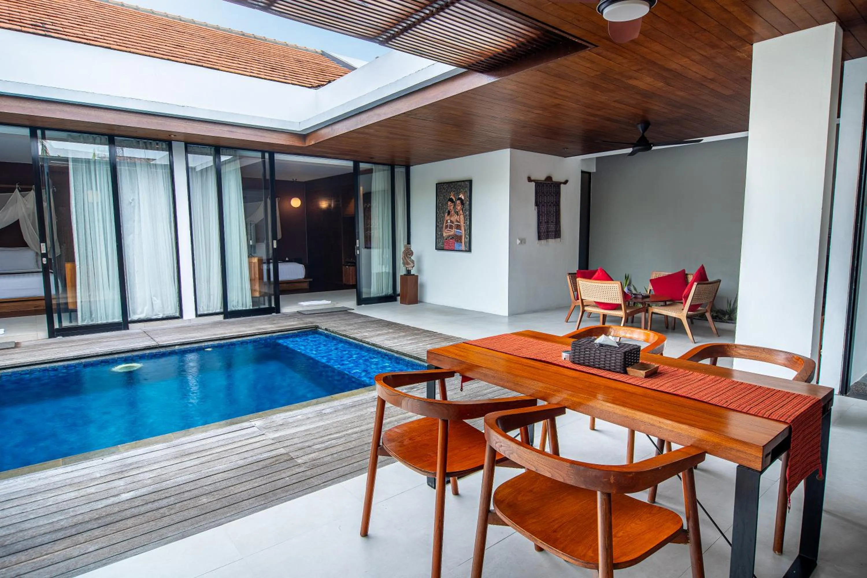 Dining area in Abia Villa Legian