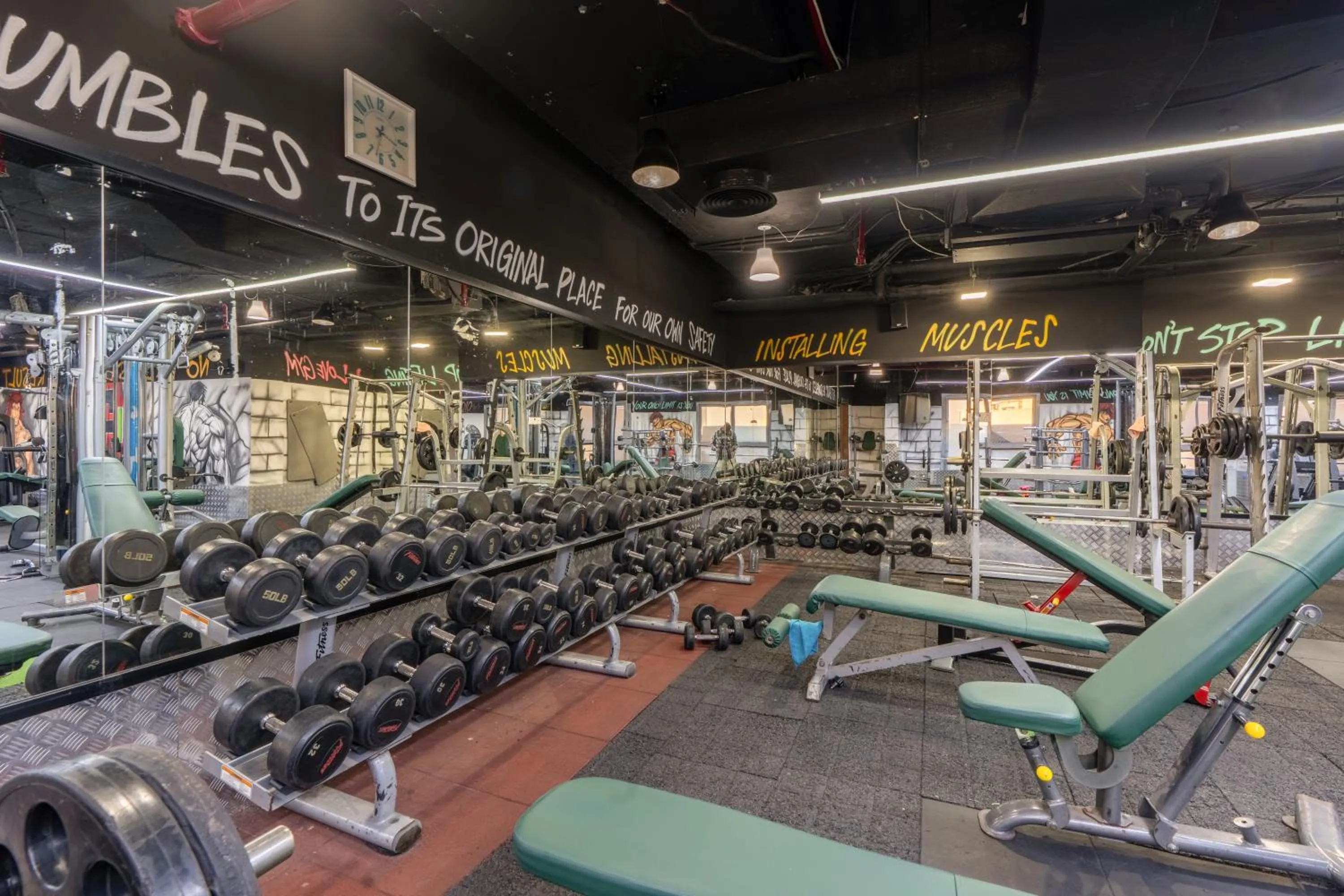 Fitness centre/facilities in Tamr Inn Hotel