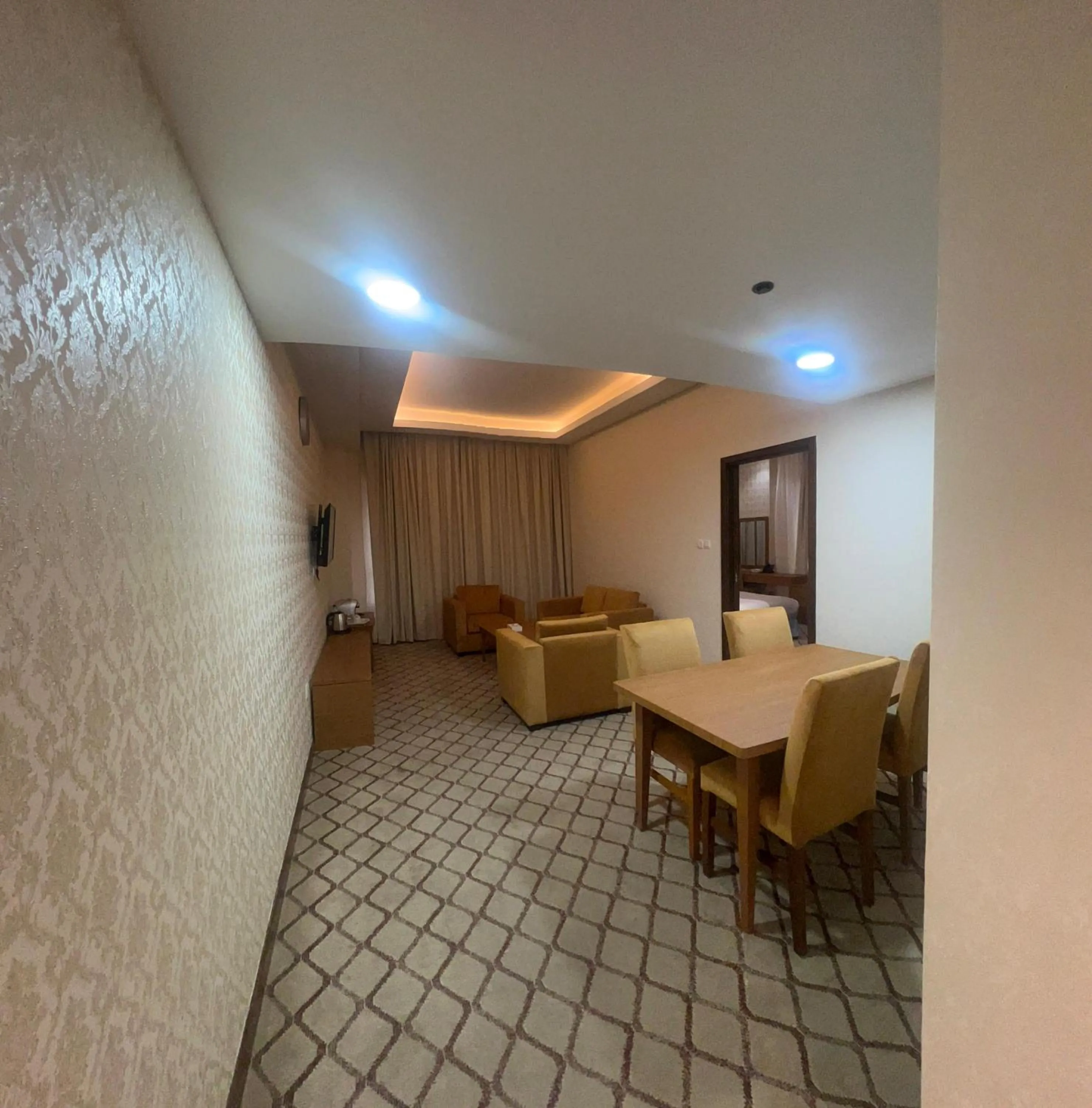 Living room in Tamr Inn Hotel