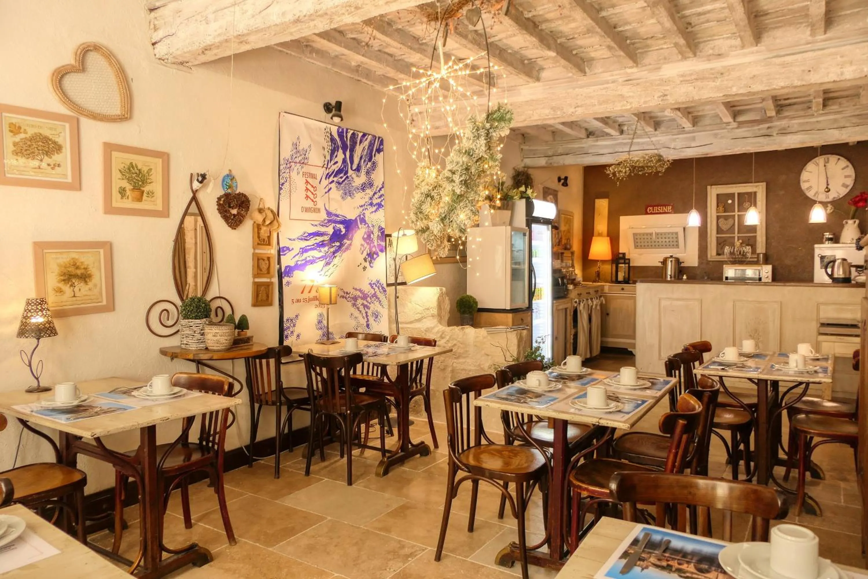 Breakfast in Hôtel Boquier, Avignon Centre