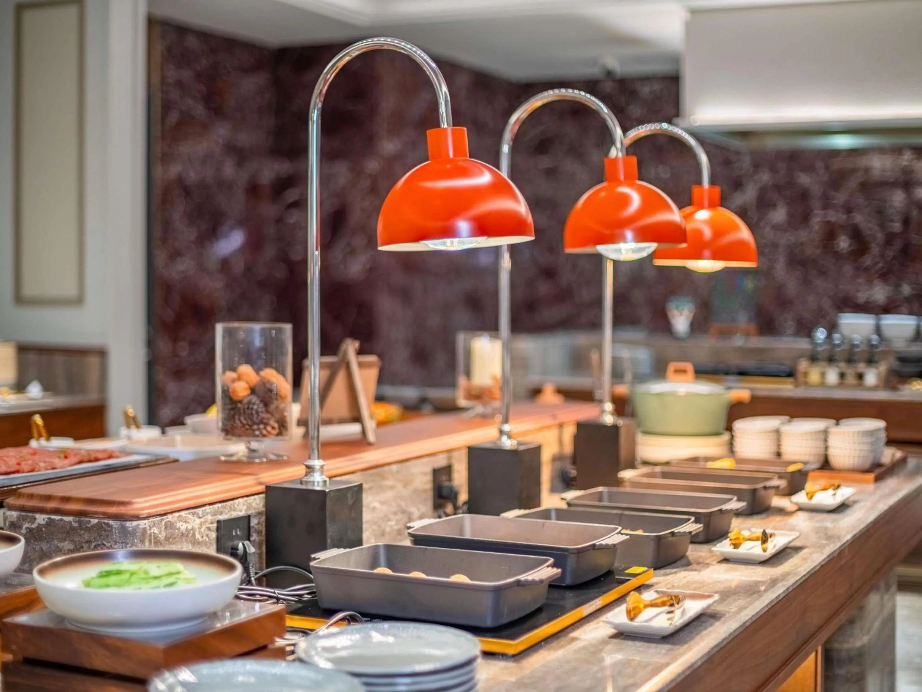 Restaurant/places to eat in Mercure Hangzhou Gongshu Wanda Plaza