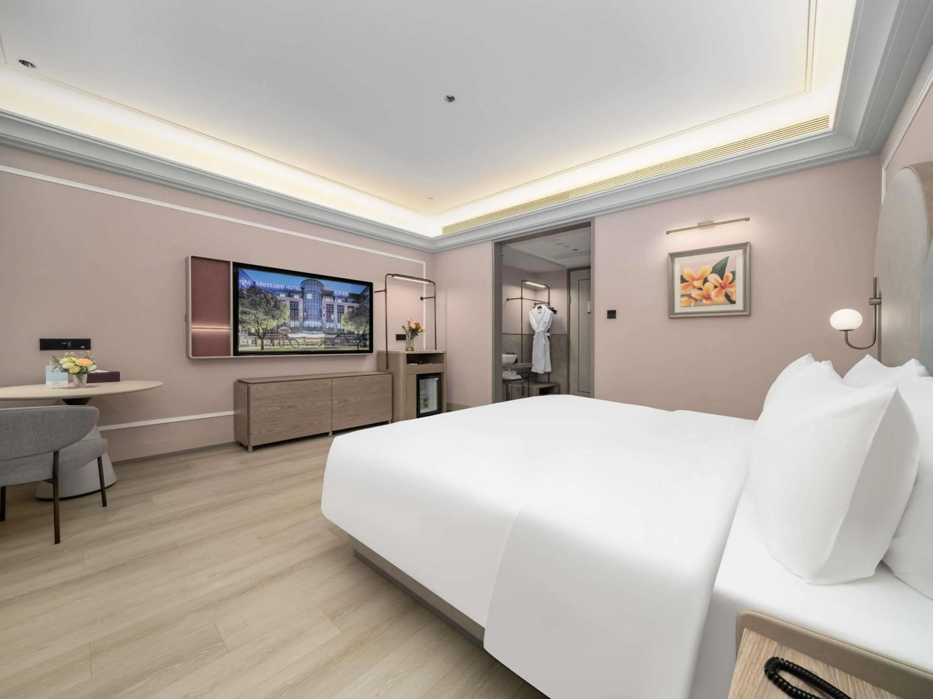 Bedroom, Bed in Mercure Hangzhou Gongshu Wanda Plaza