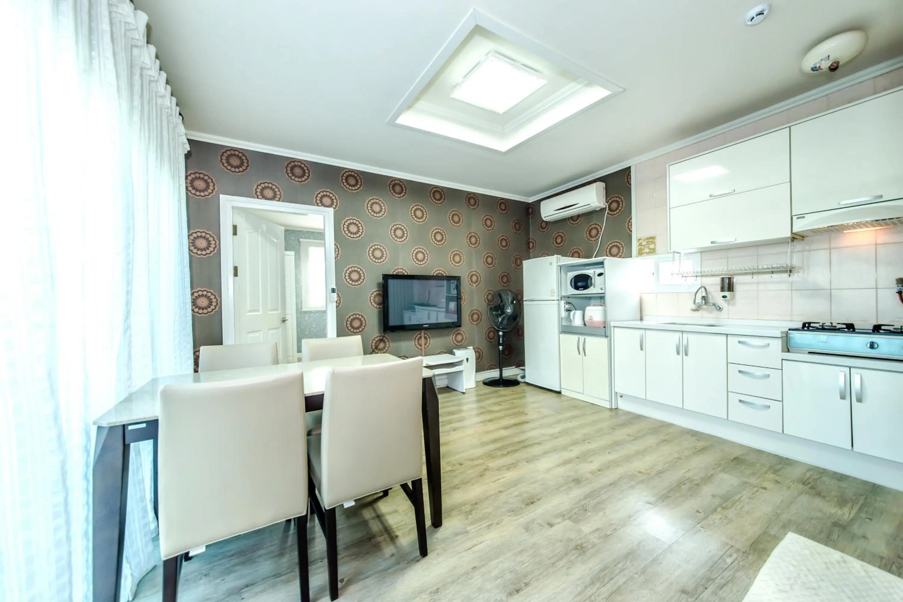 Mirvill Pension & Resort