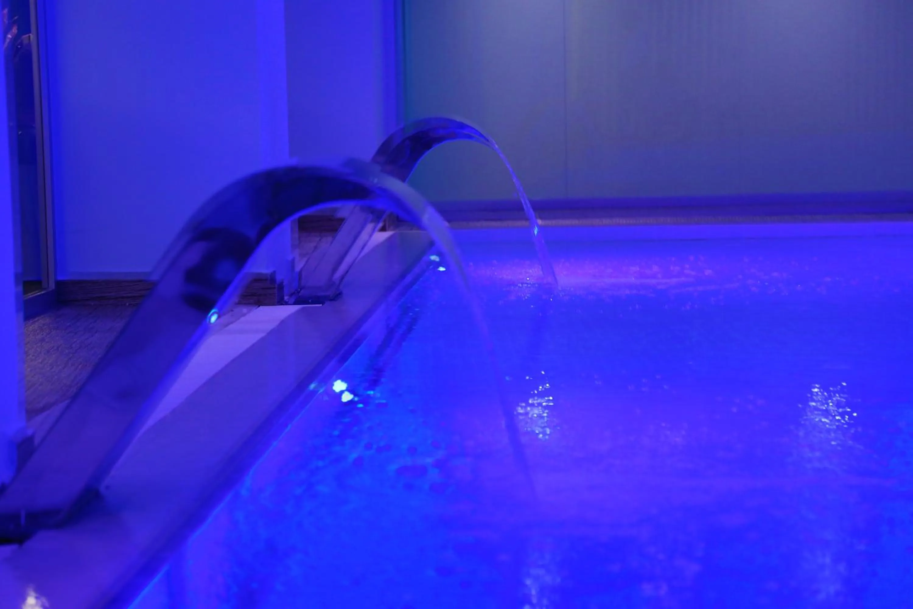 Swimming pool in Ramada by Wyndham Istanbul Merter