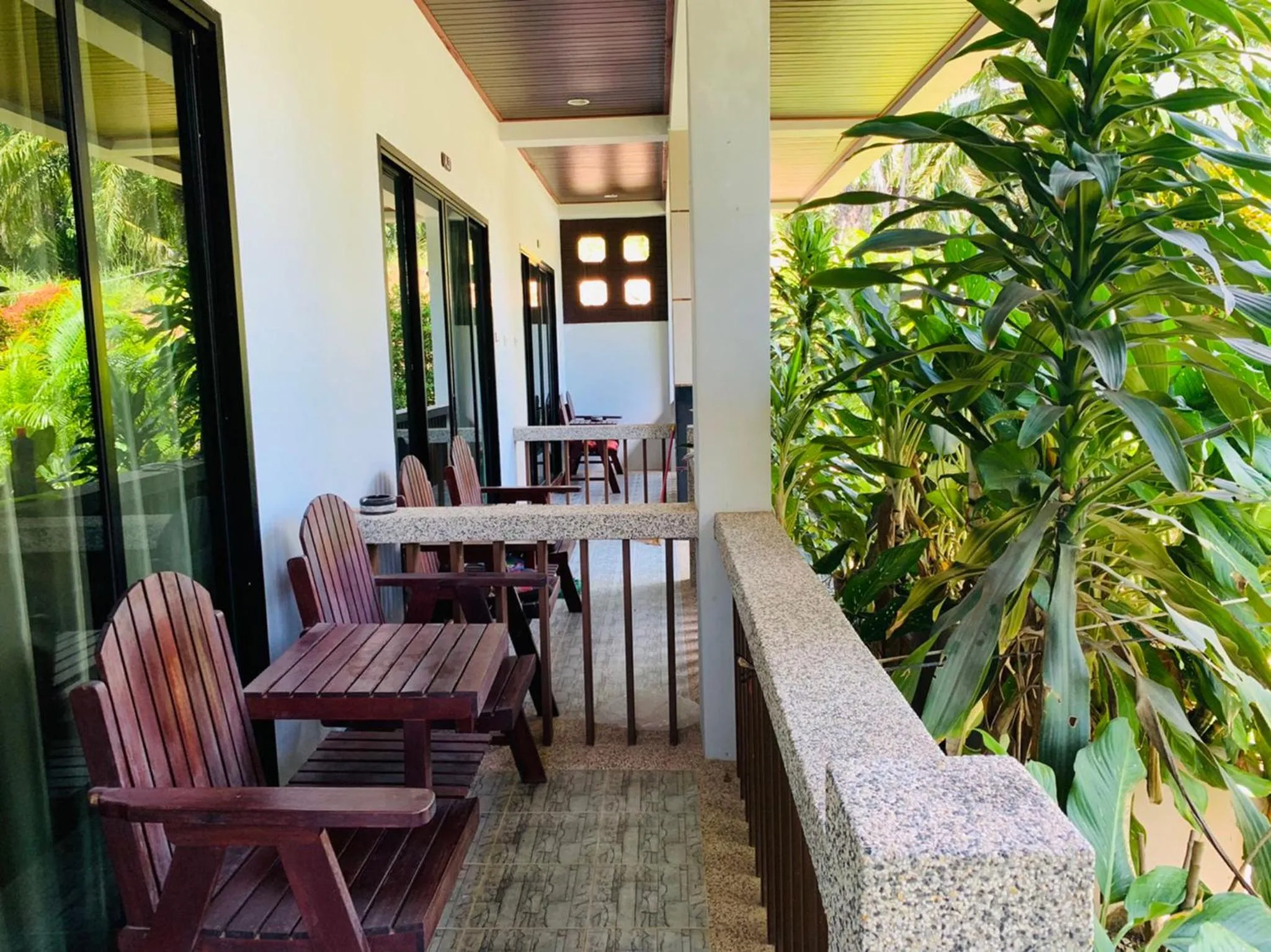 Balcony/Terrace in Phongphiphat Lanta Mansion