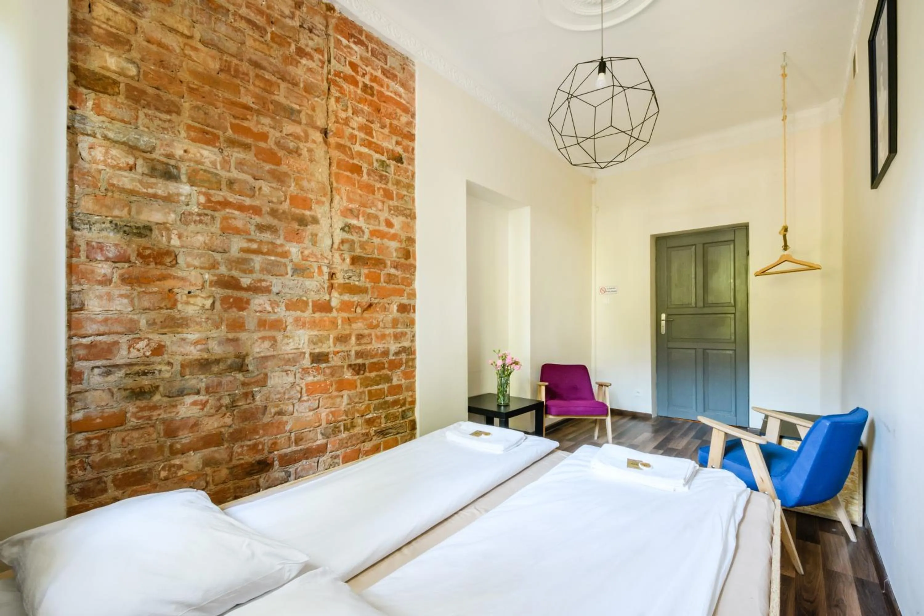 Bedroom, Bed in Lull Hostel