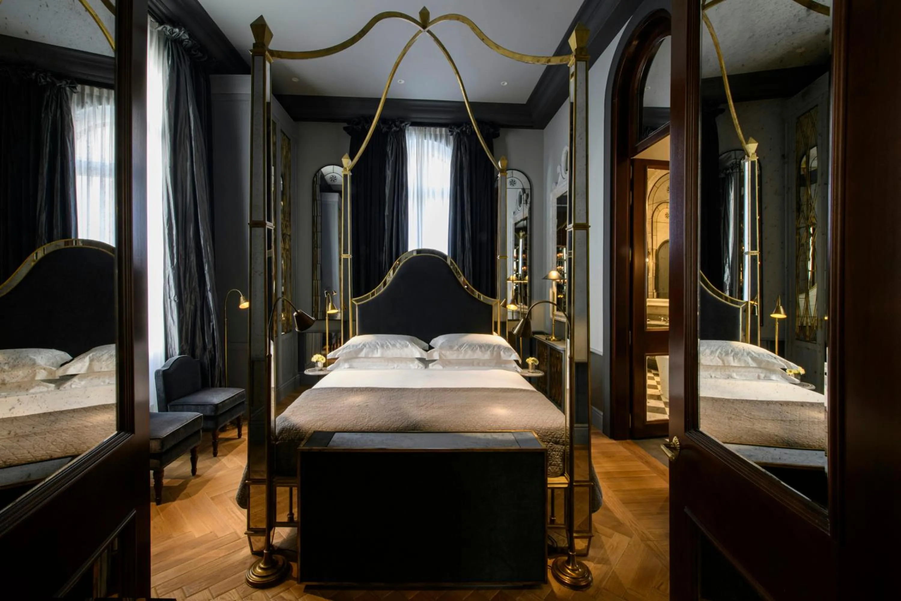 Photo of the whole room, Bed in Helvetia&Bristol Firenze – Starhotels Collezione