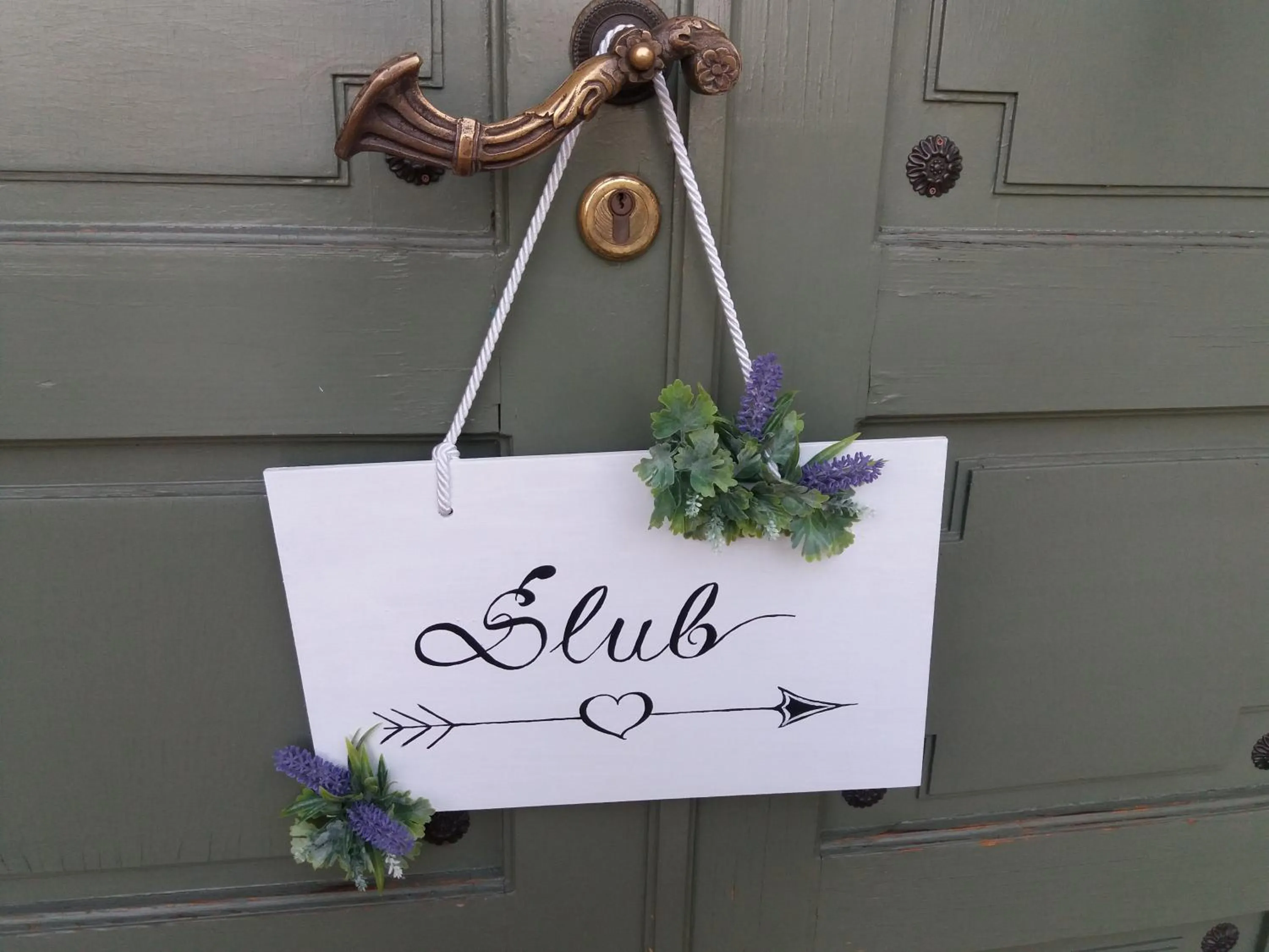 Decorative detail in Pałac Bażantarnia