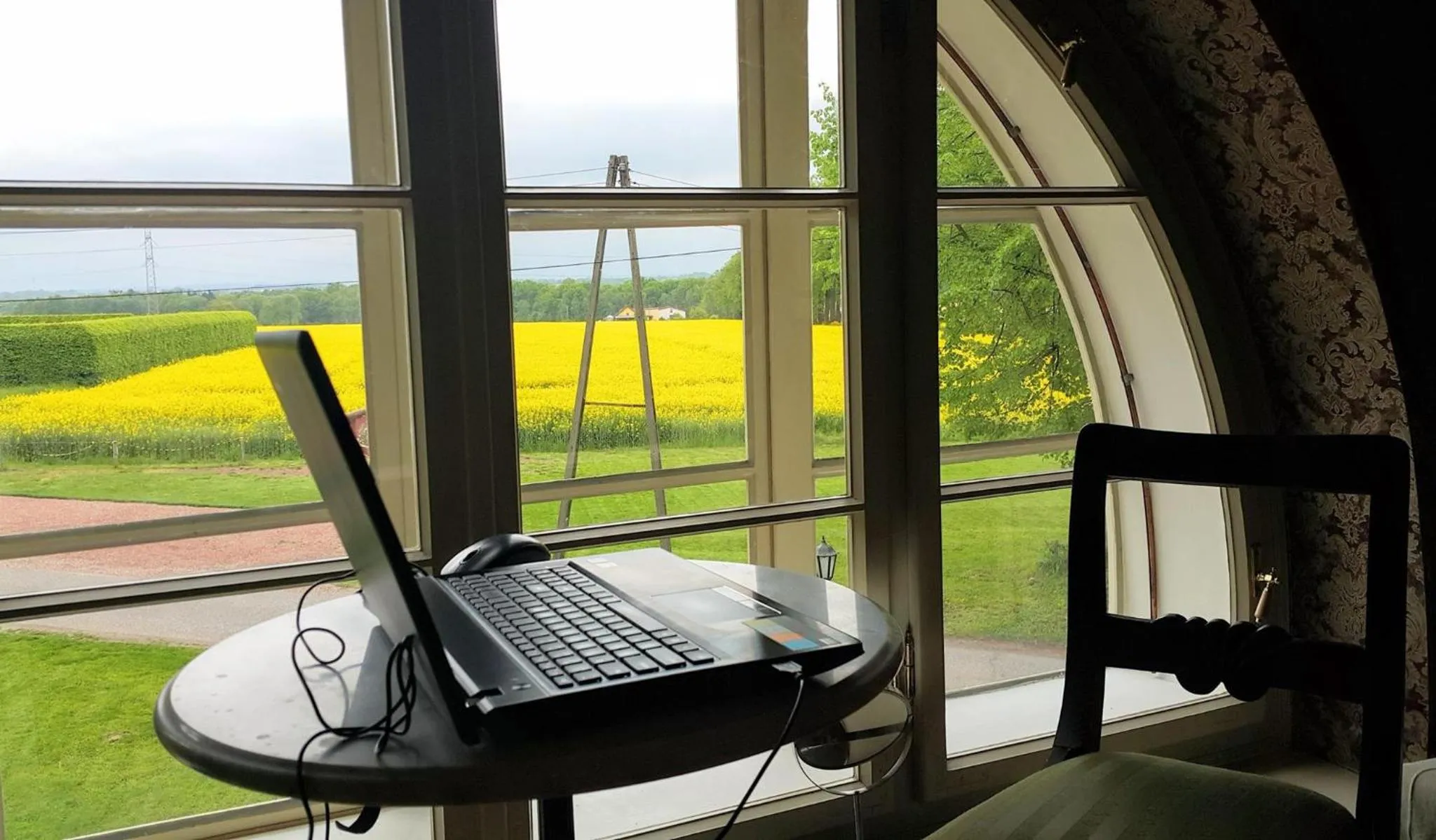 Mountain view in Pałac Bażantarnia