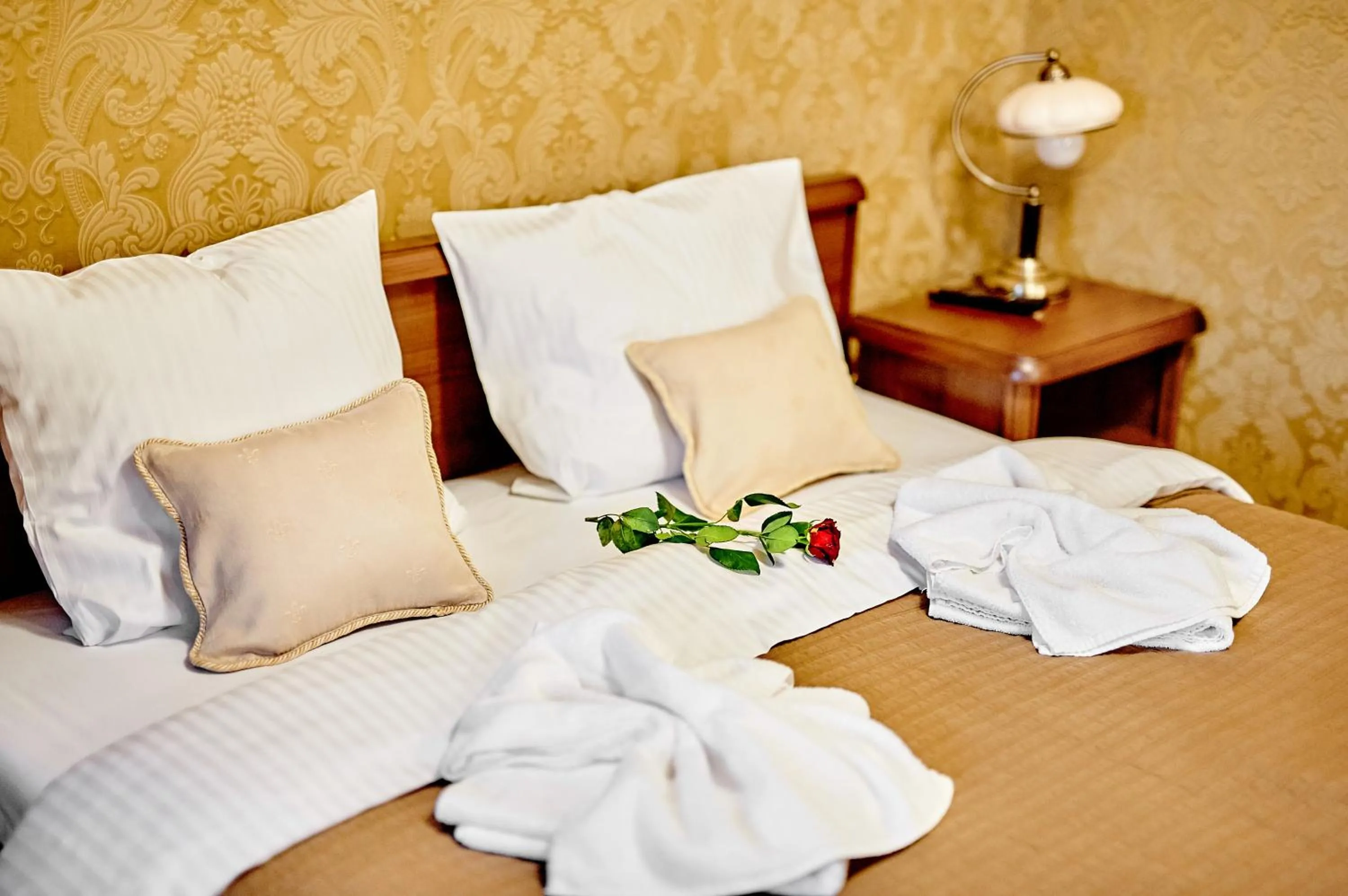 Bed in Pałac Bażantarnia