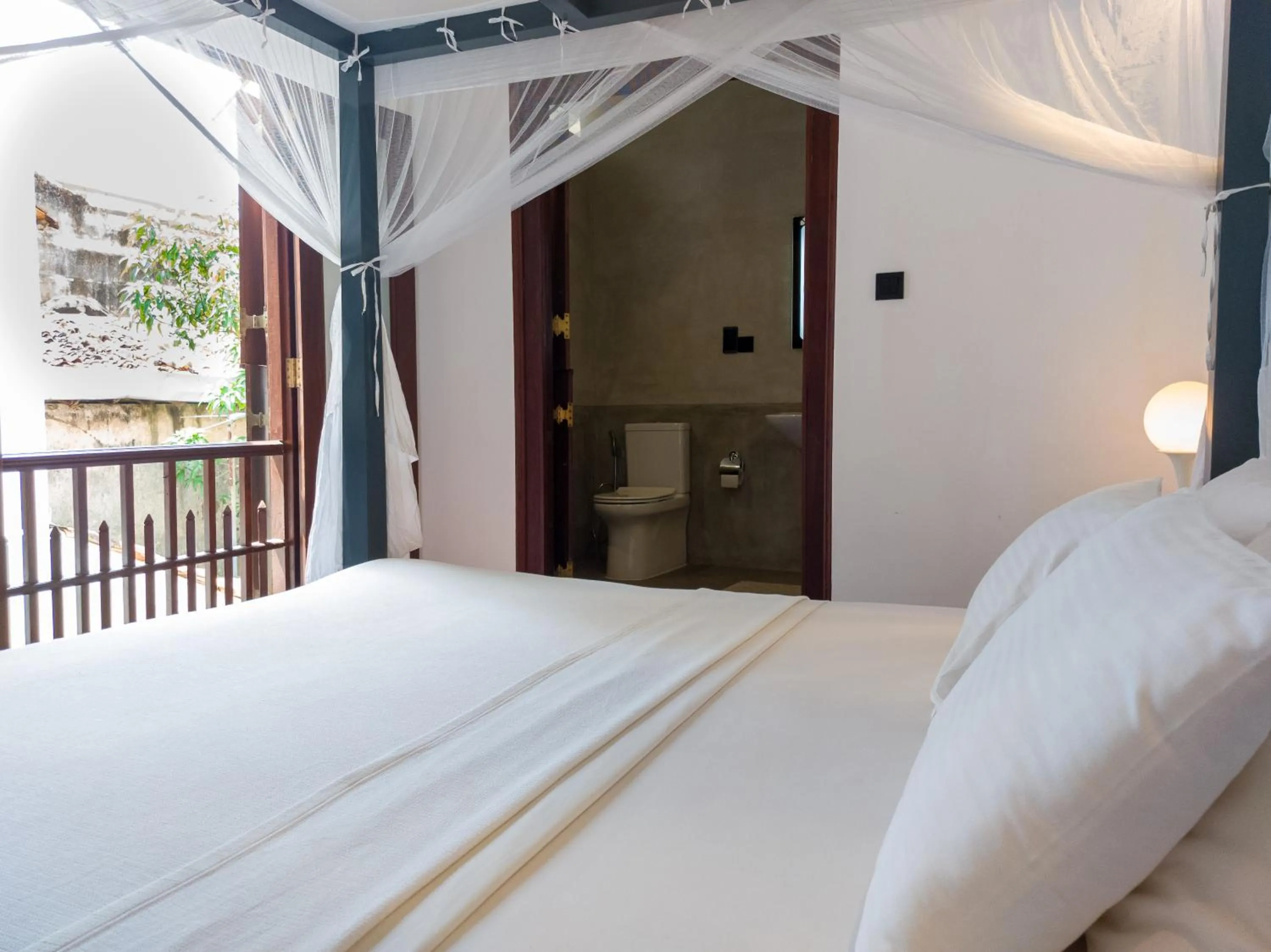 Bed in Villa Aurora, Galle Fort