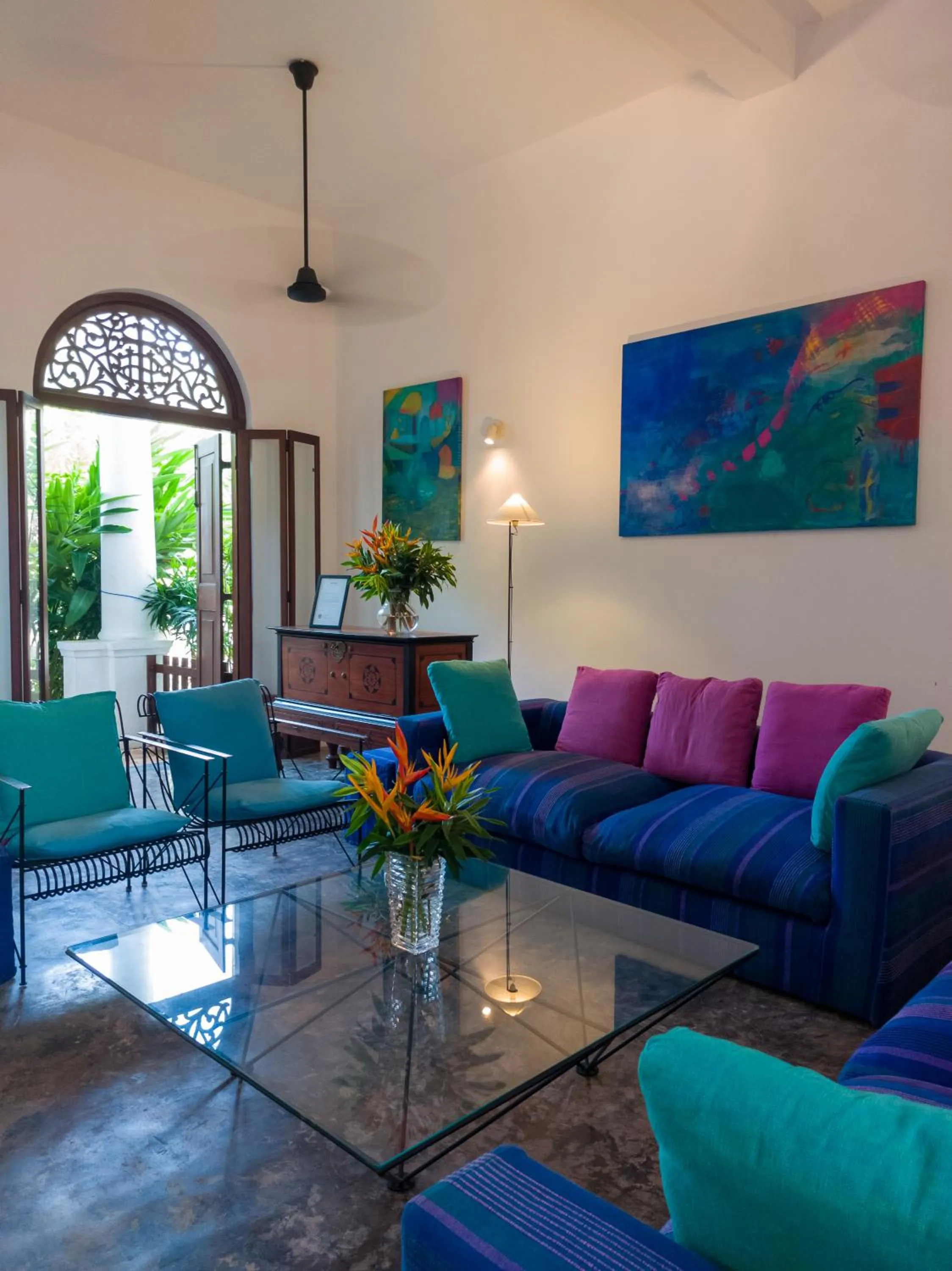 Living room in Villa Aurora, Galle Fort