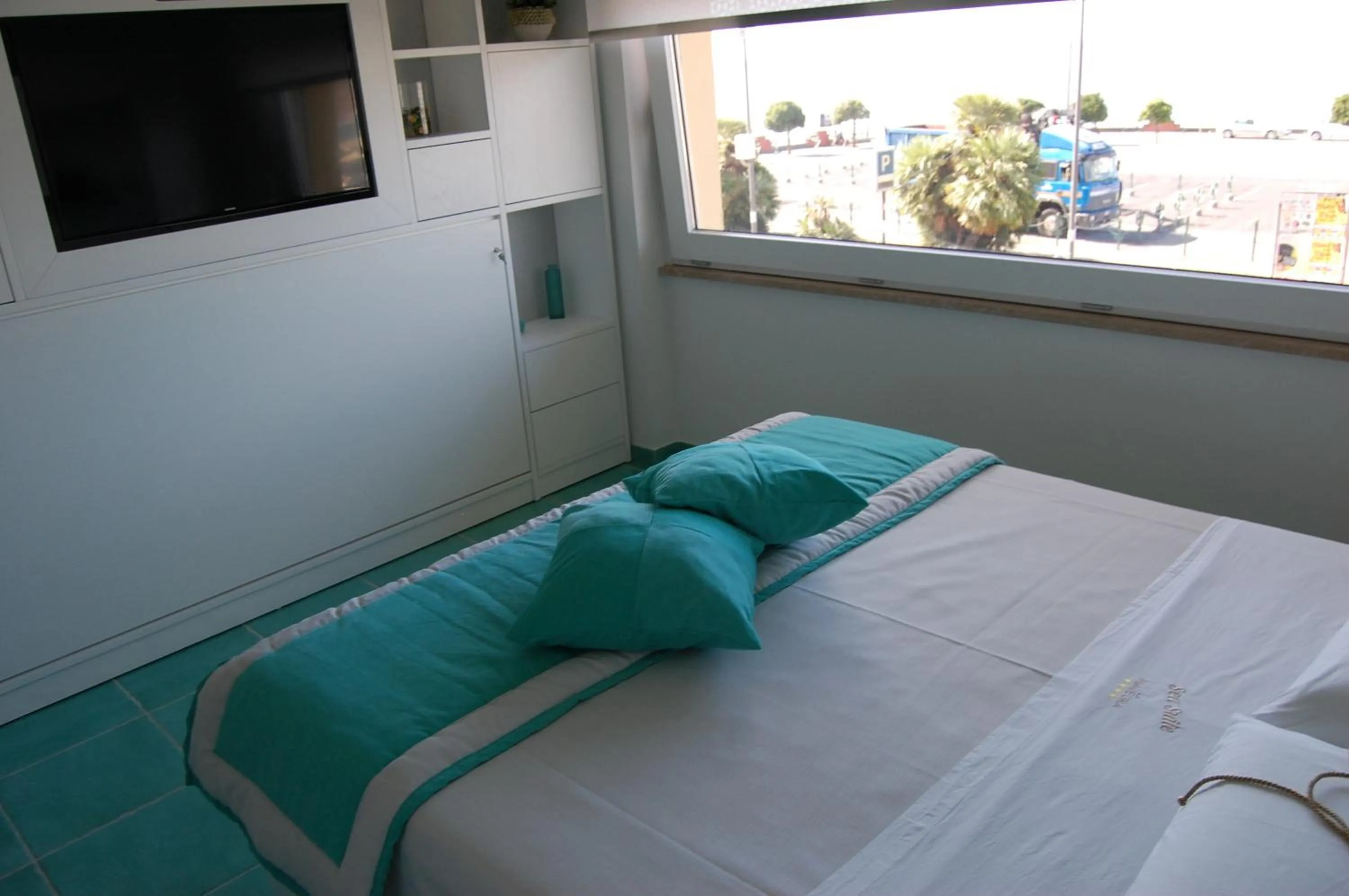 Day, Bed in La Madegra Seasuite