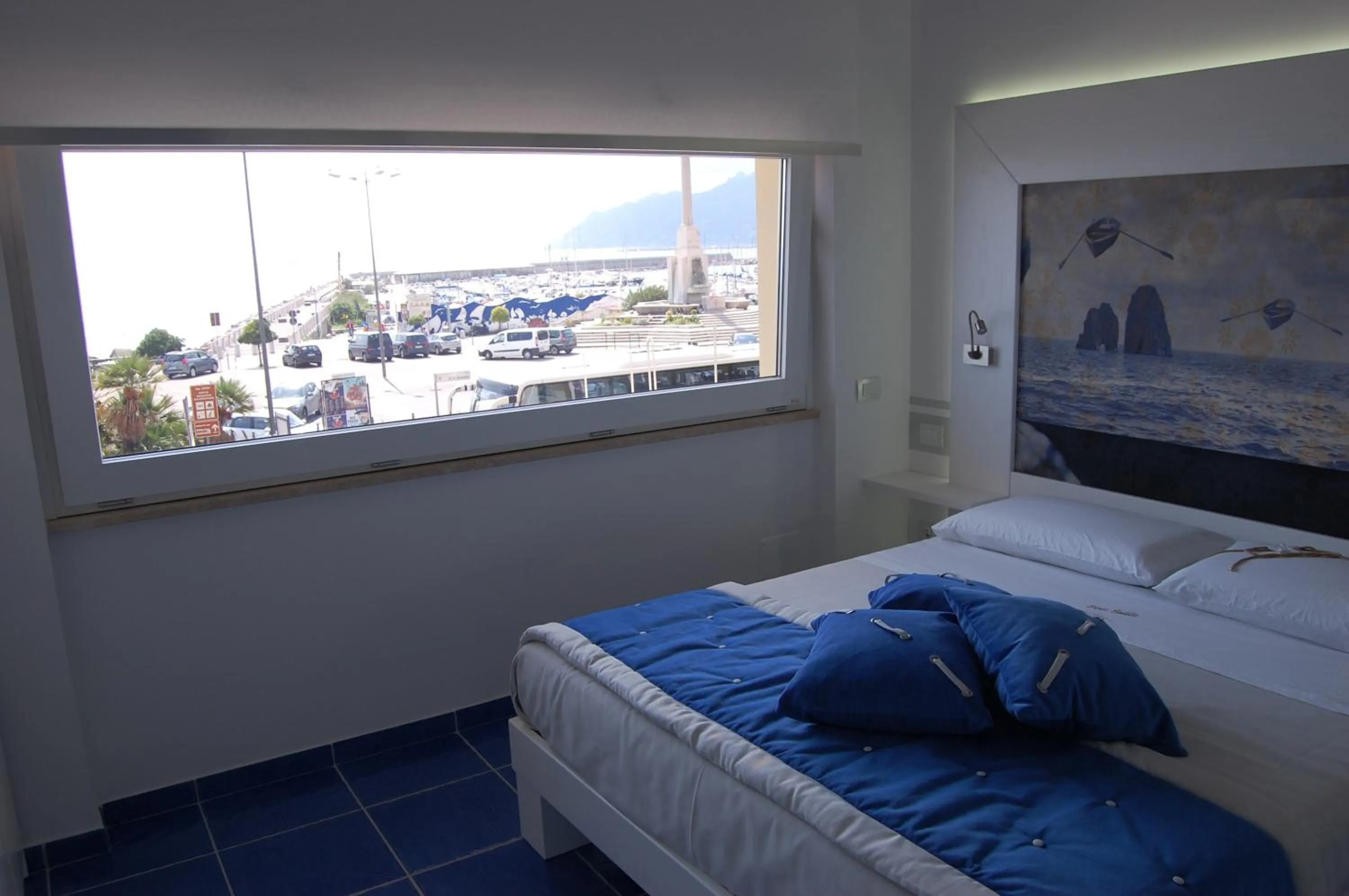 Day, Bed in La Madegra Seasuite