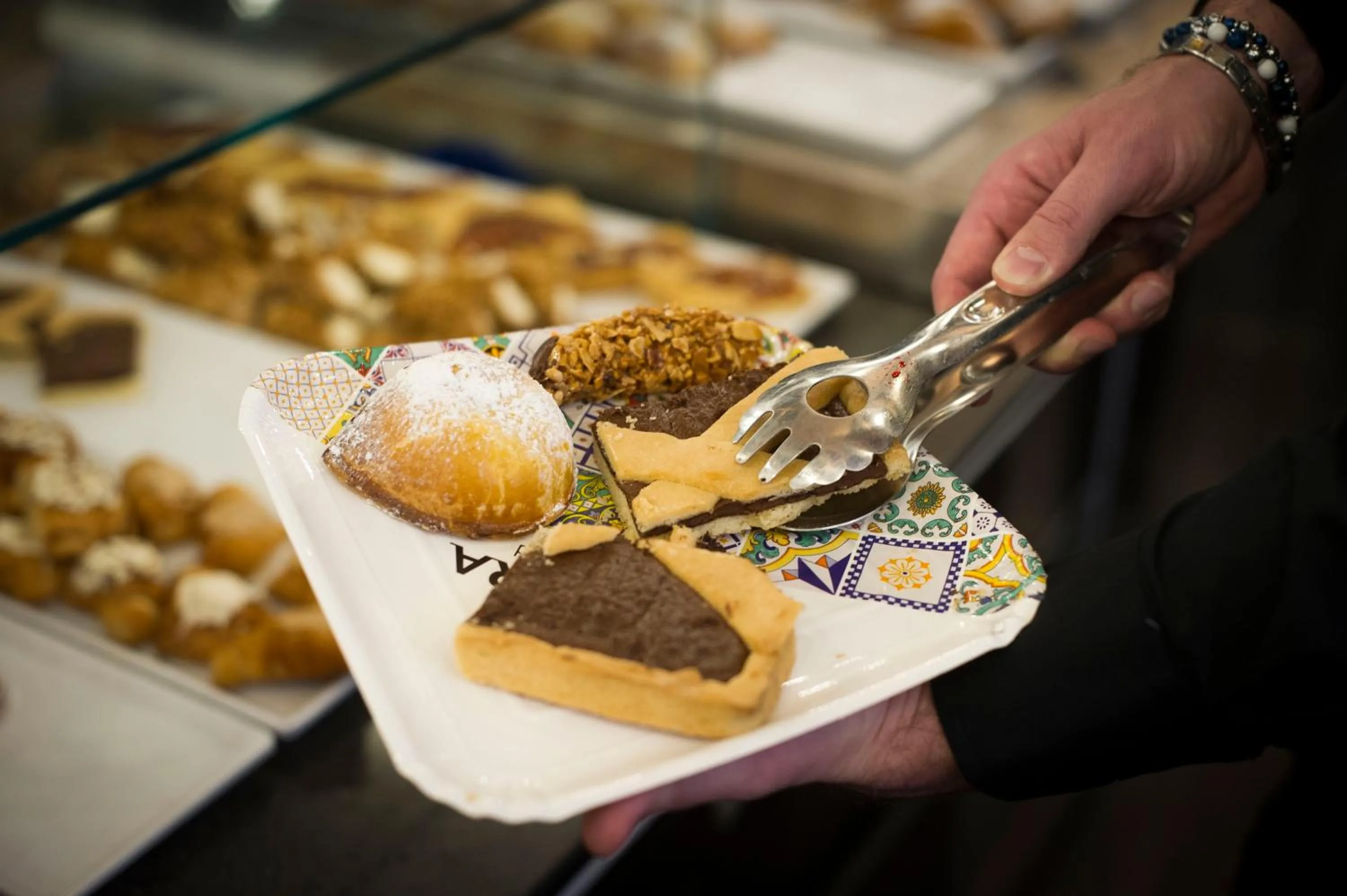 Food and drinks in La Madegra Seasuite