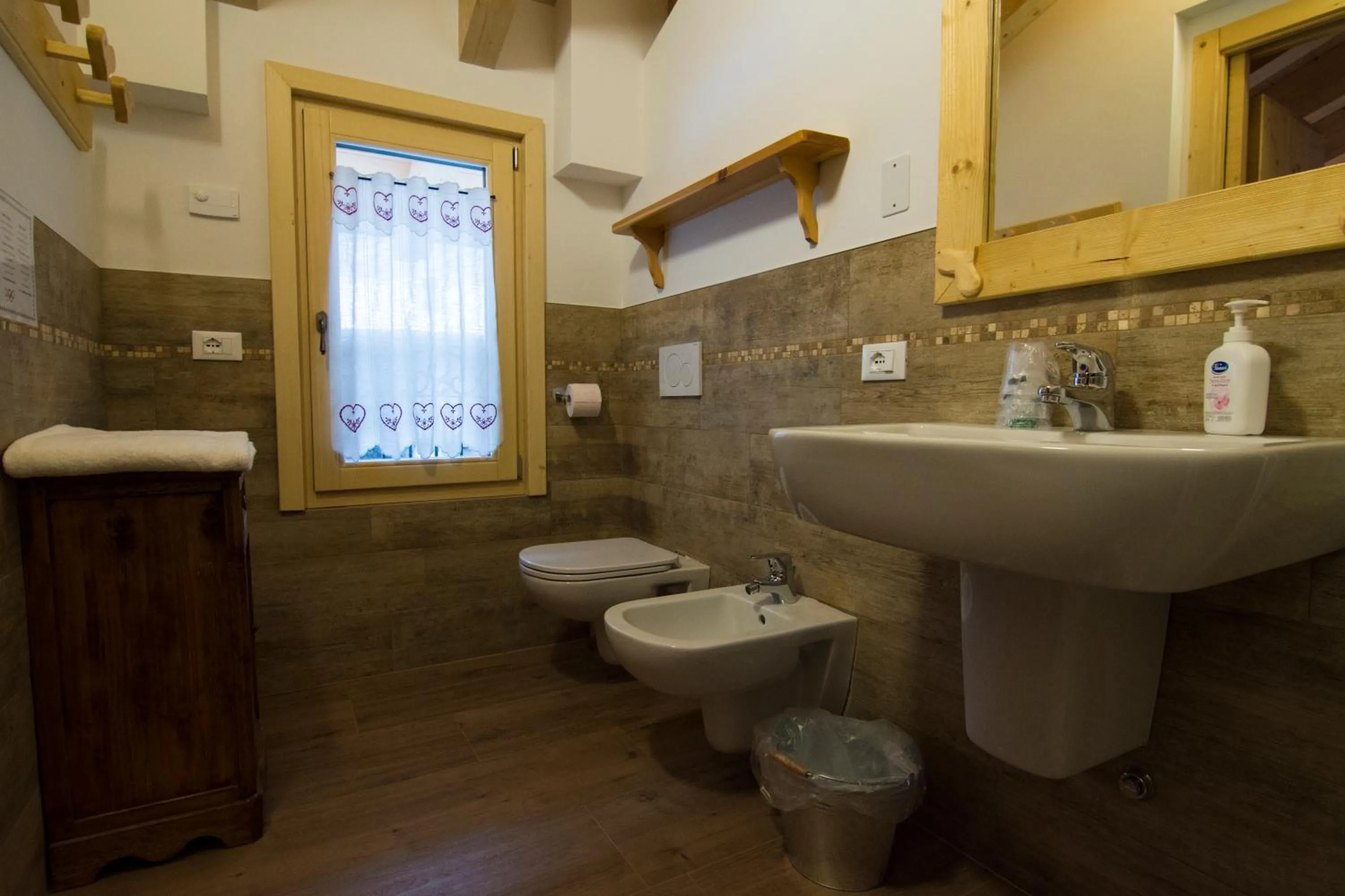 Bathroom in Olimpic Hostel
