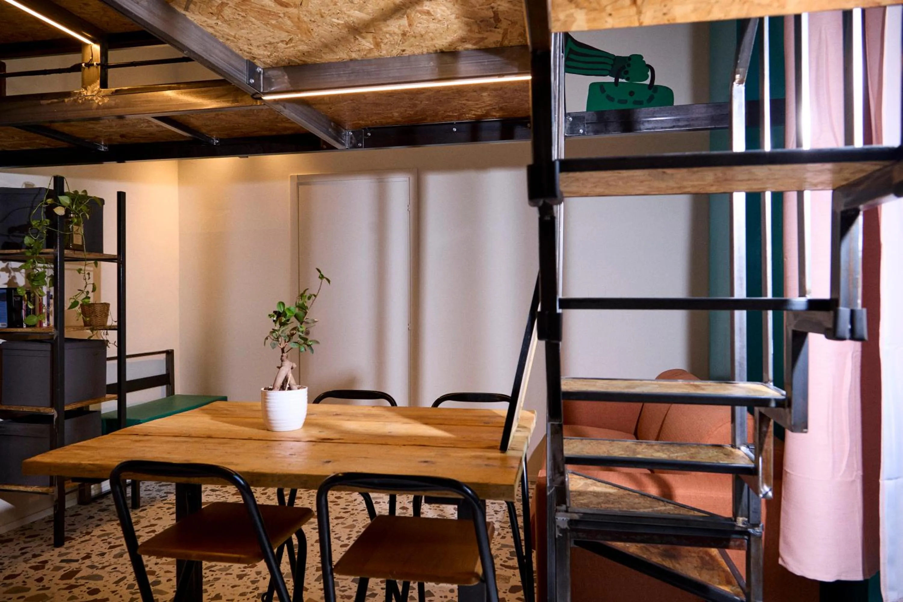 Living room in Madama Hostel & Bistrot