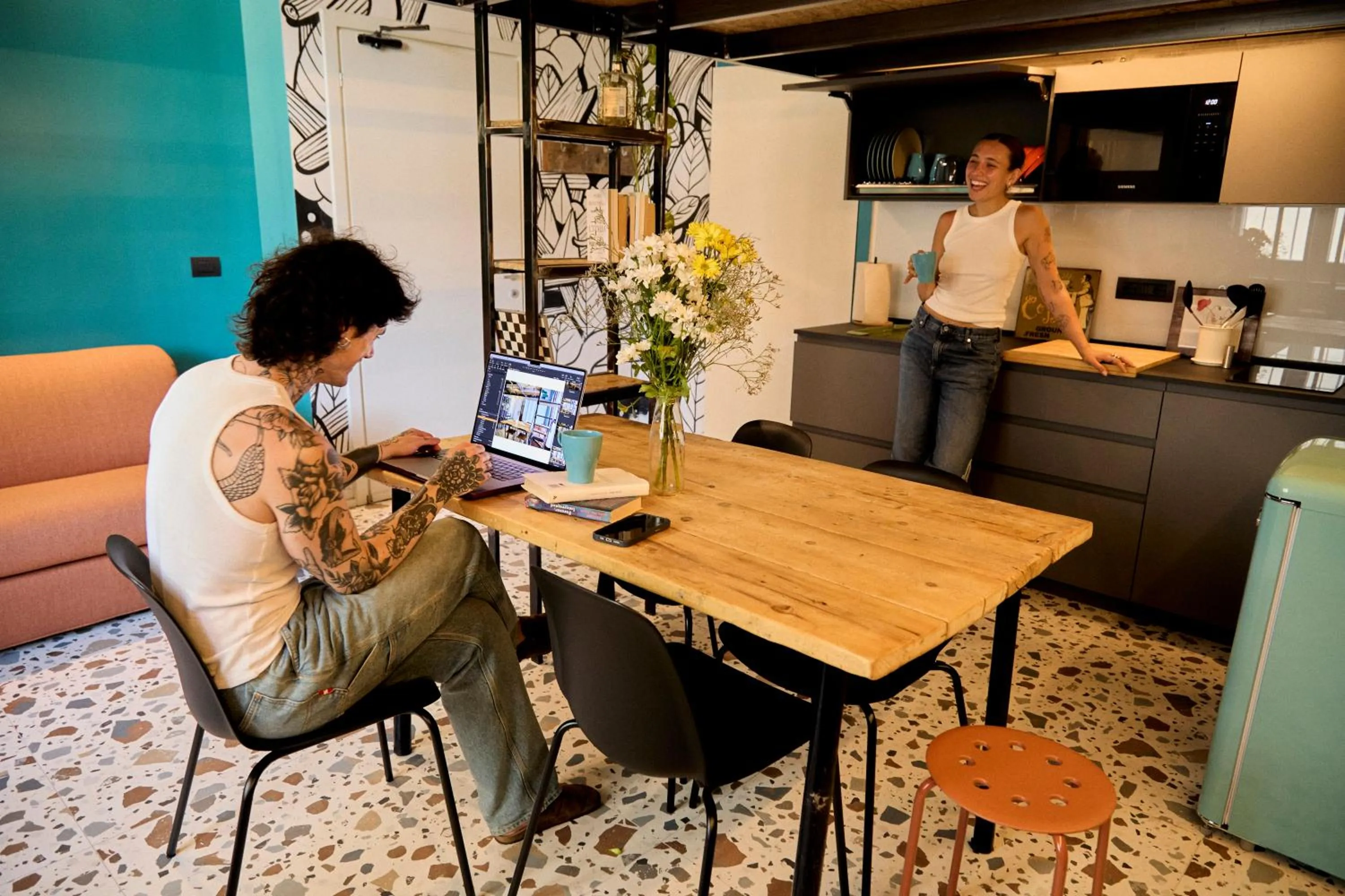 Kitchen or kitchenette in Madama Hostel & Bistrot