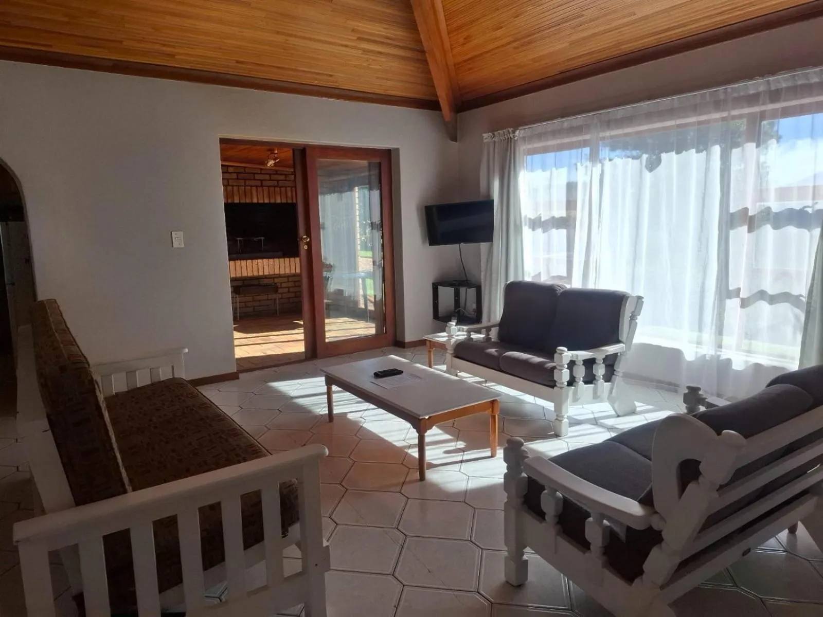 TV and multimedia in Eagles Nest