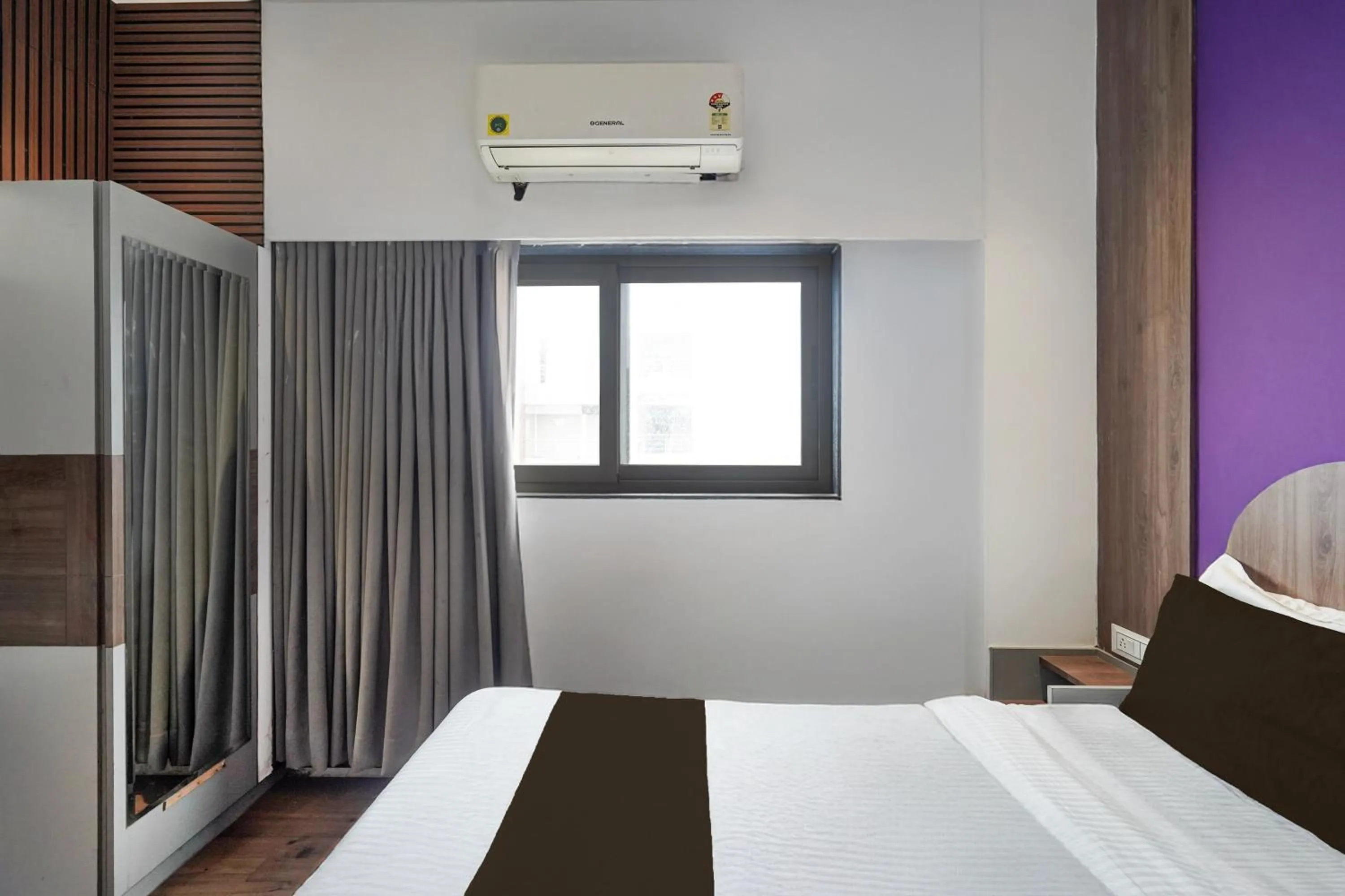 Bedroom, Bed in Hotel O The Faam