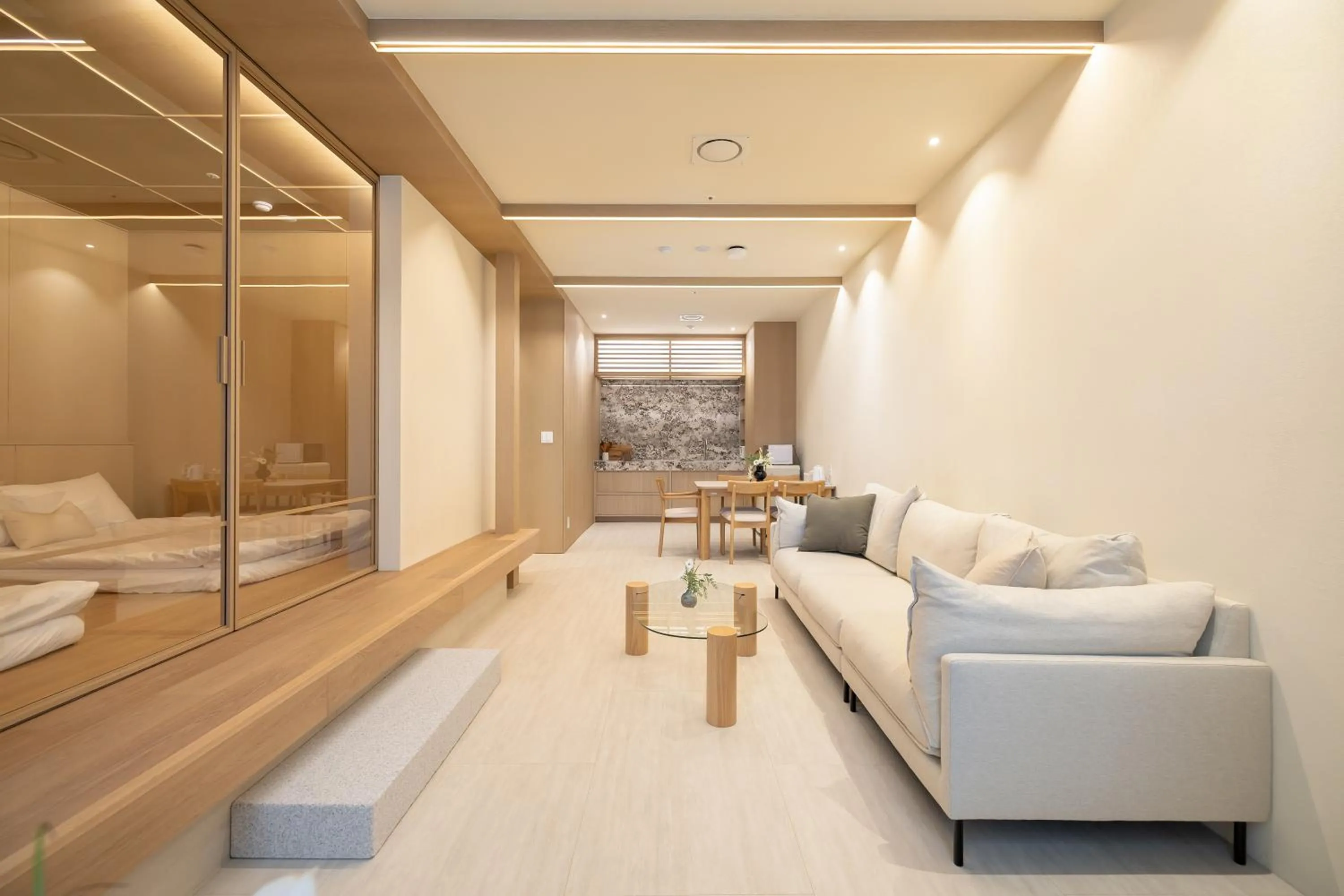 Large Double or Twin Room in THE EXTAY Lounge Jongno