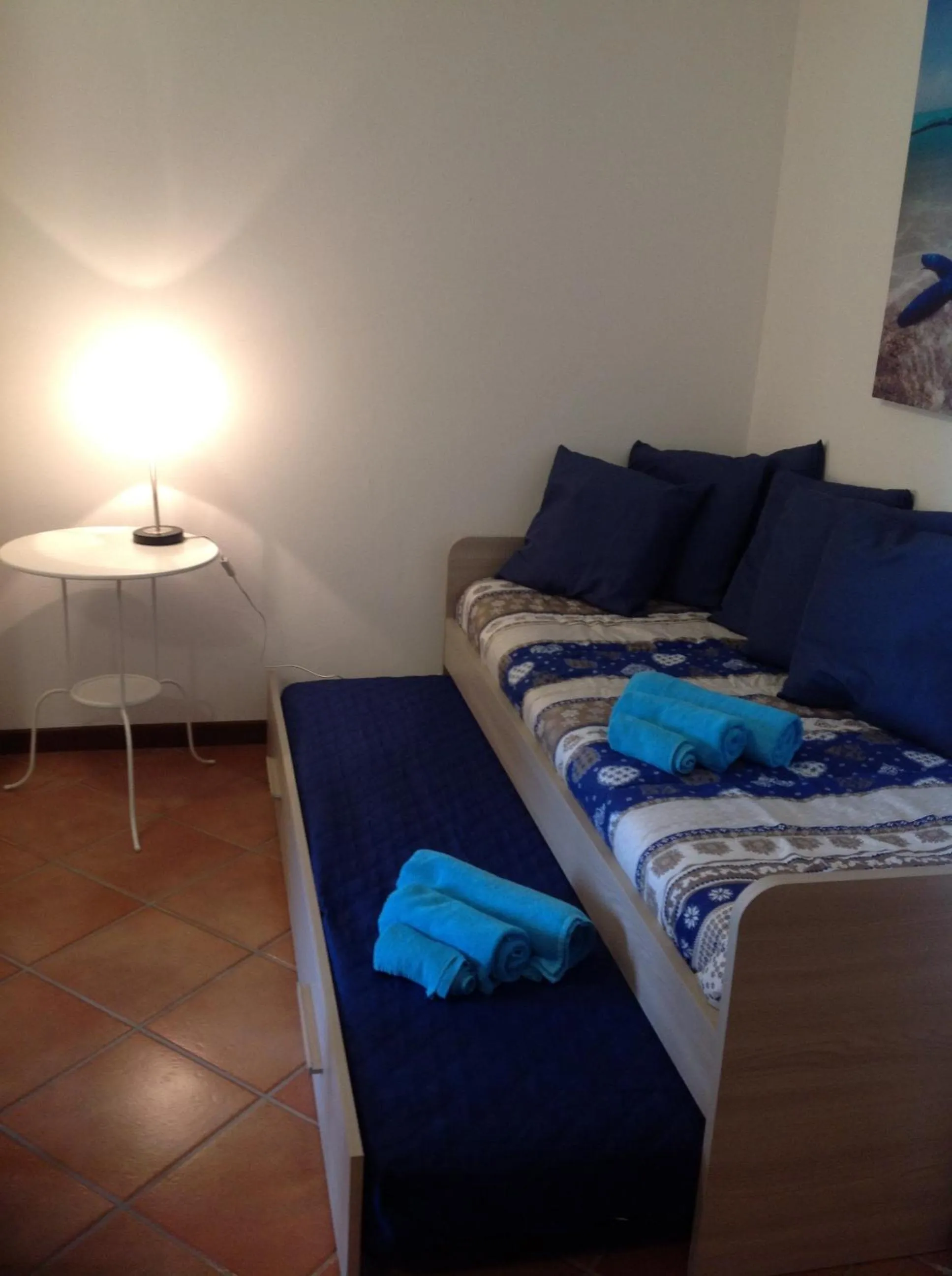 Living room, Bed in La Perla