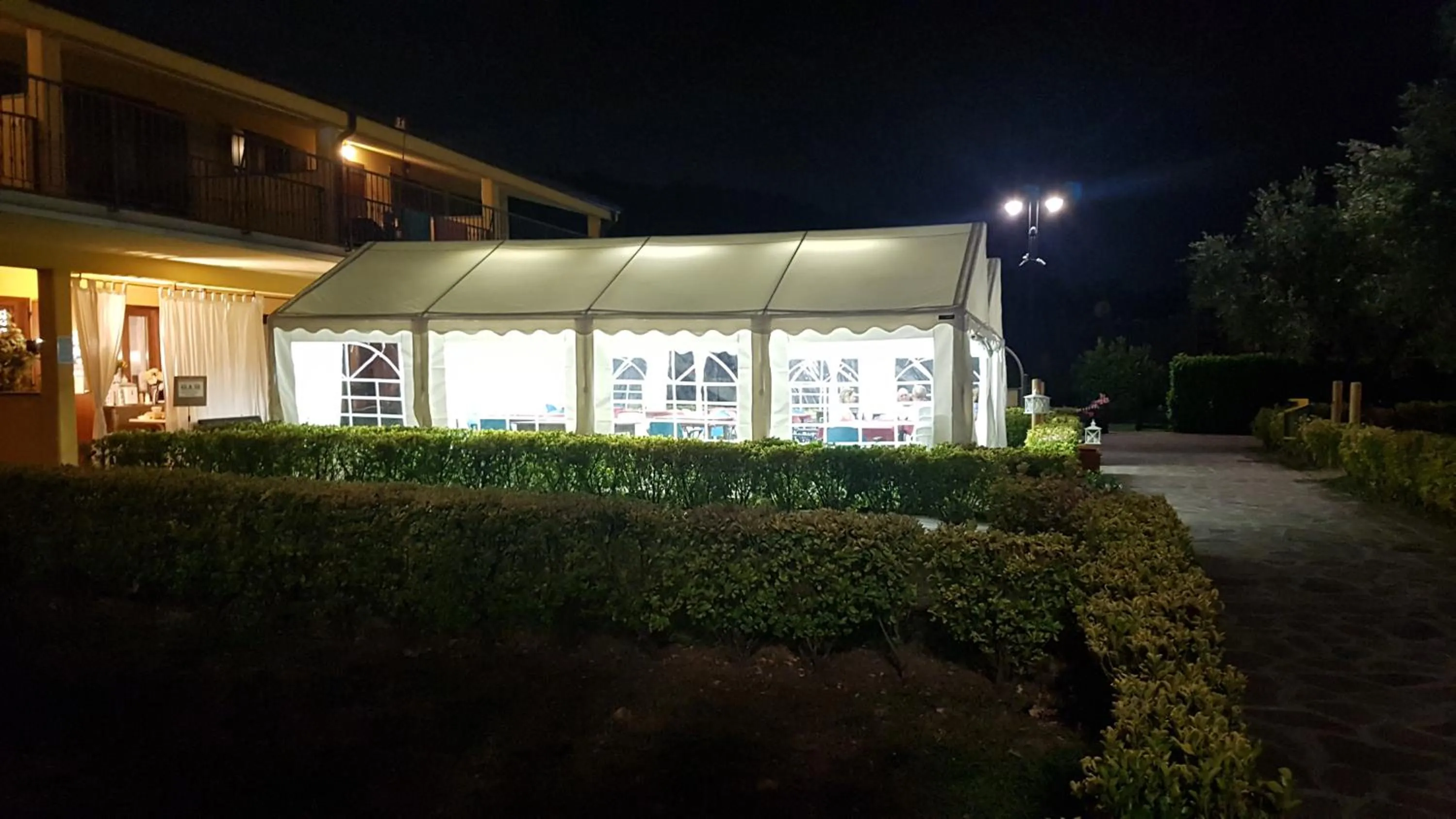 Banquet/Function facilities in La Perla