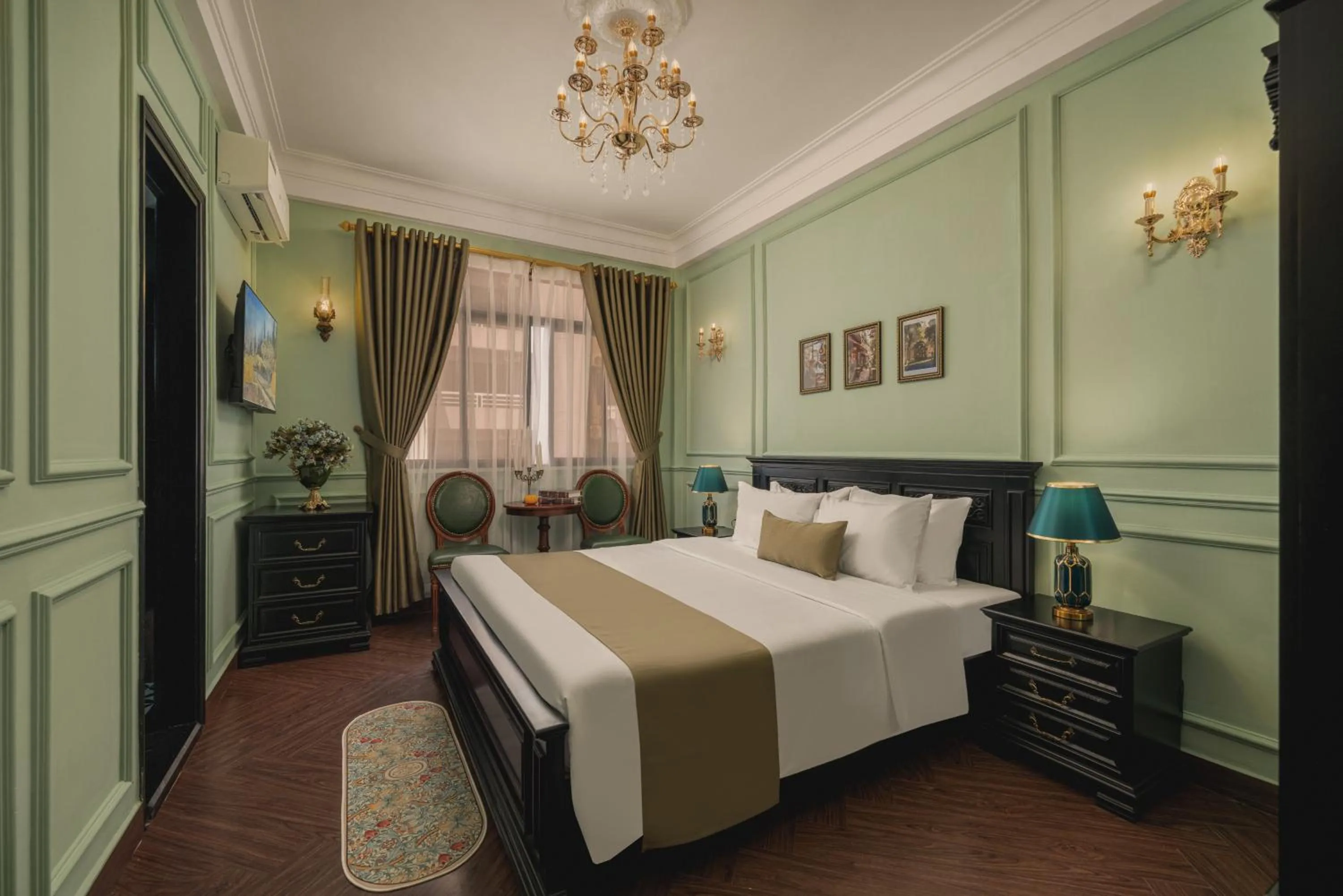 Bedroom, Bed in Vina Vintage Hotel