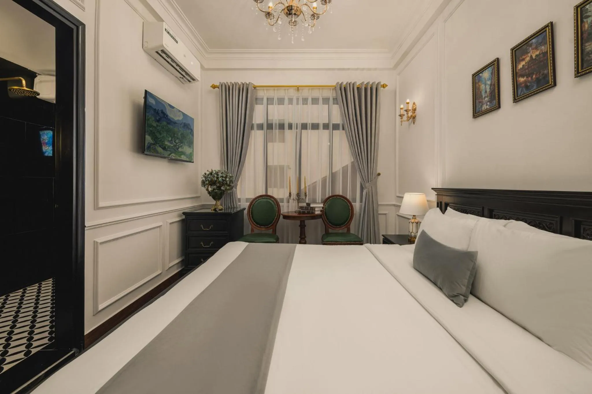 Bedroom, Bed in Vina Vintage Hotel