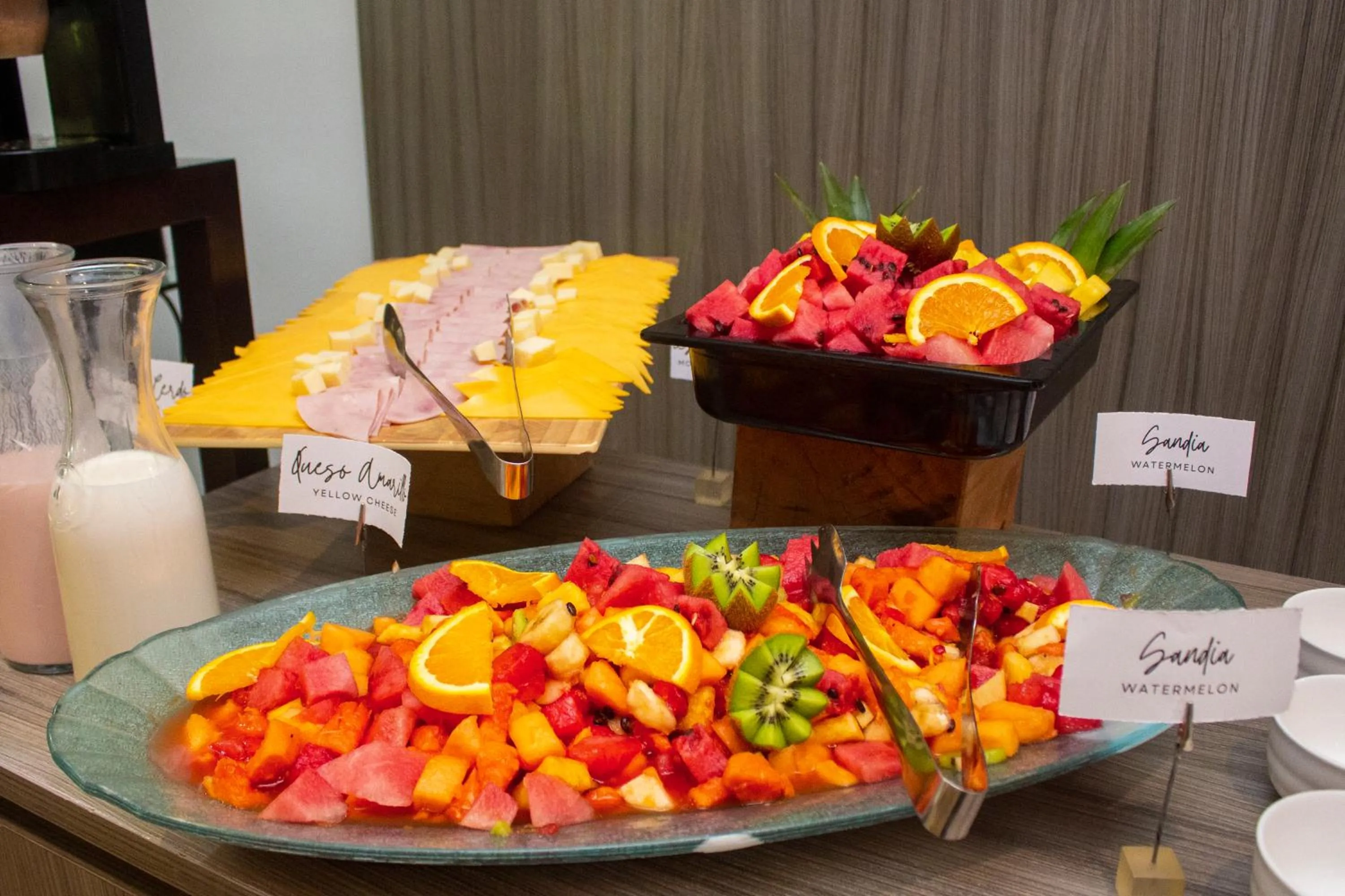 Breakfast in Ramada by Wyndham Panama Via Argentina
