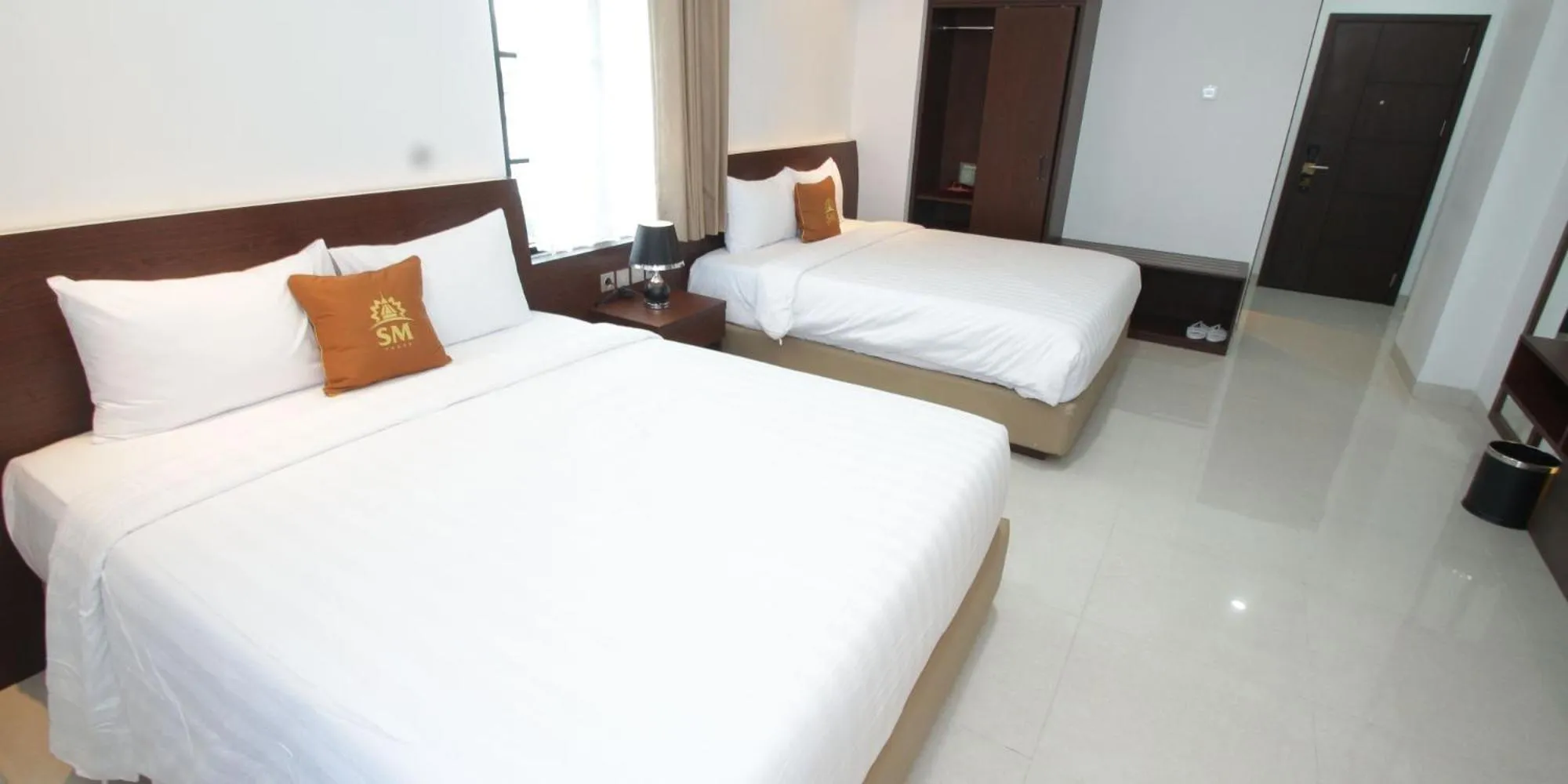 Bed in SM Tower Malioboro