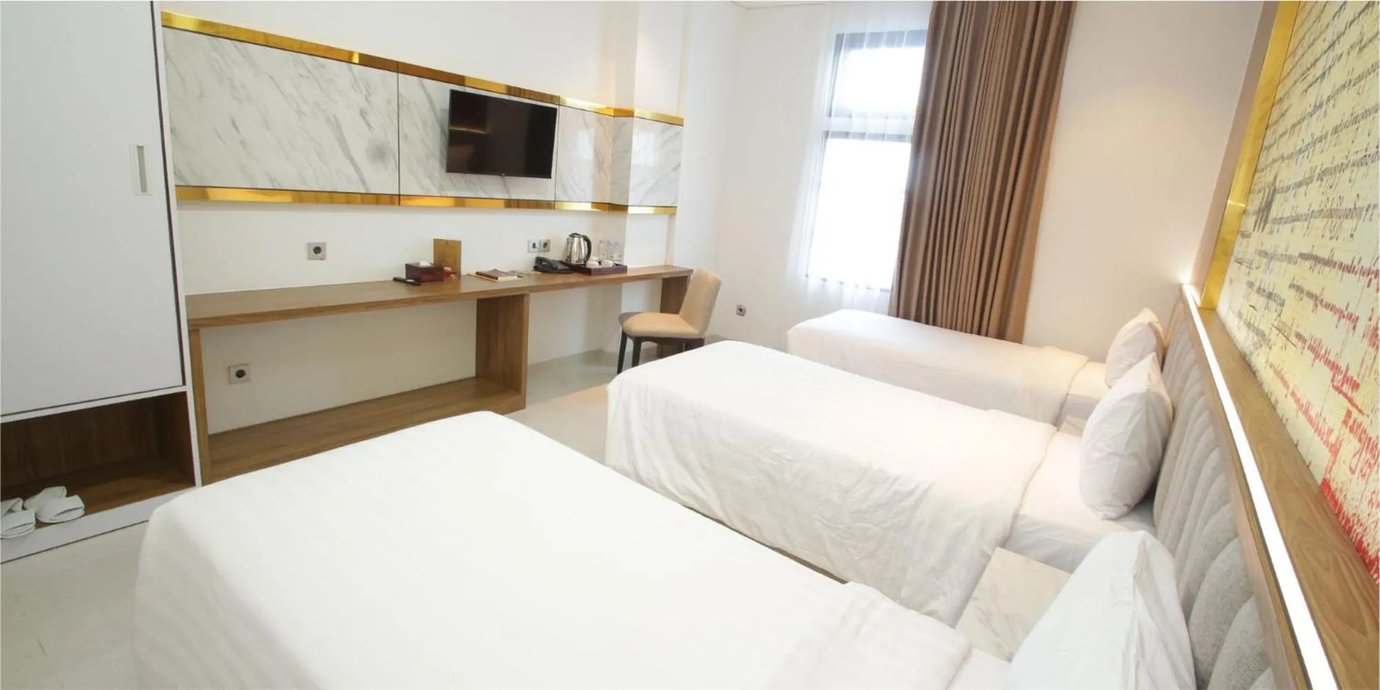 Bed in SM Tower Malioboro