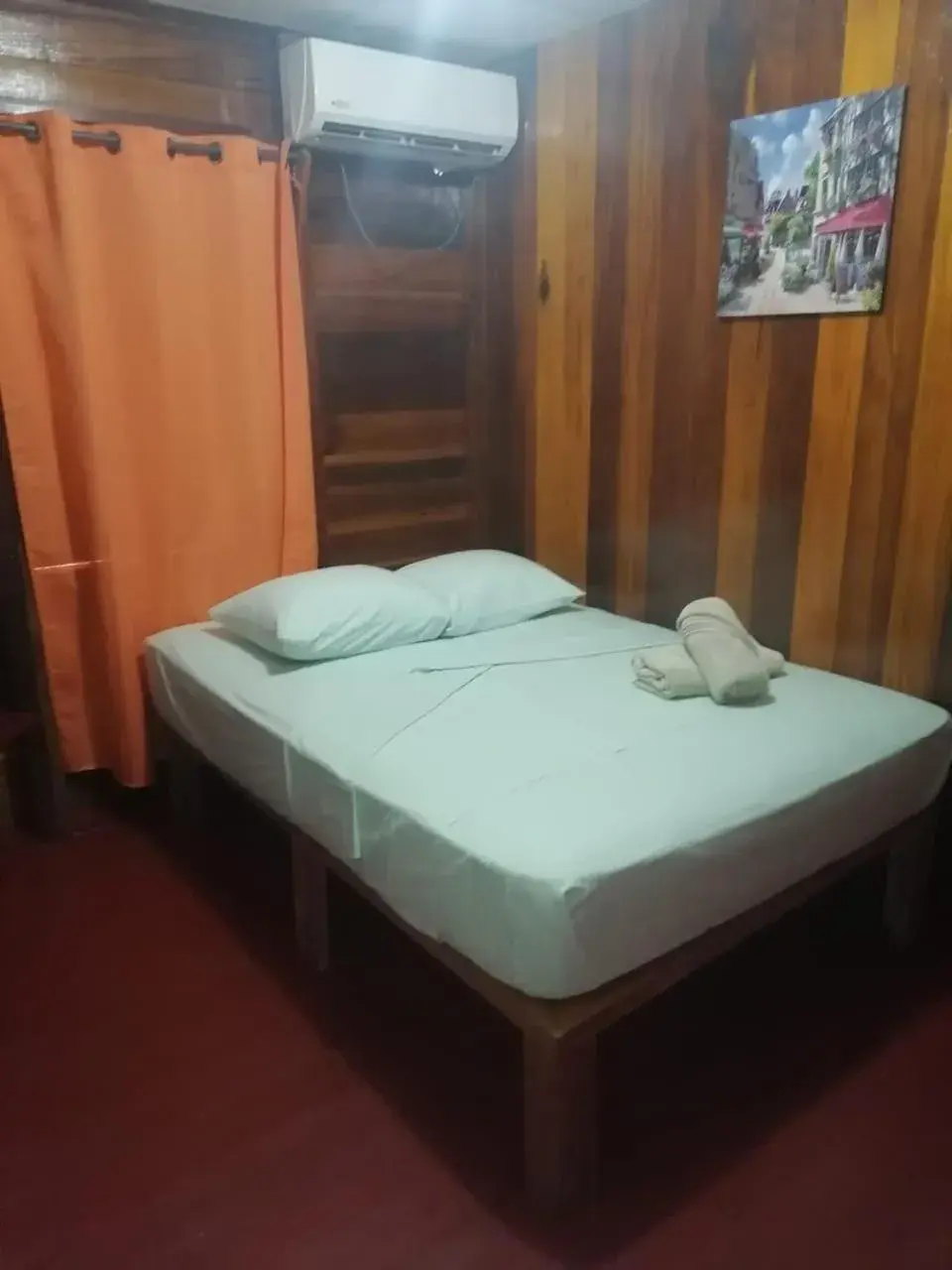 Double Room with Private Bathroom in El Jaguar Double Room with Private Bathroom in El Jaguar