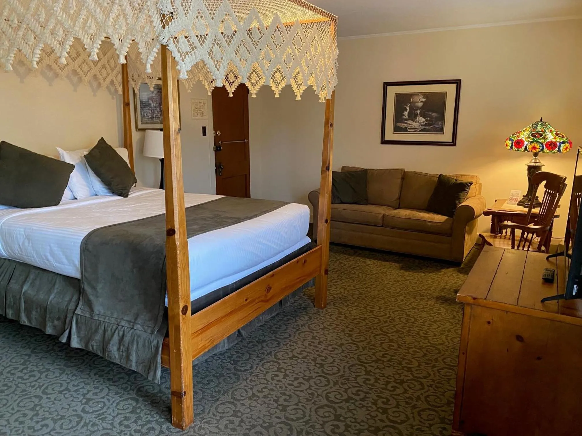 Bed in Stroudsmoor Country Inn