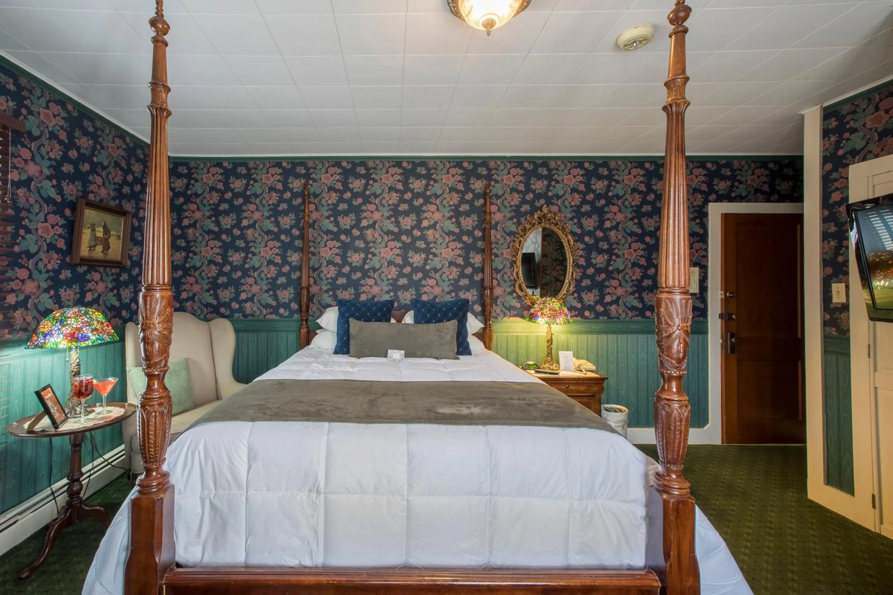 Bed in Stroudsmoor Country Inn