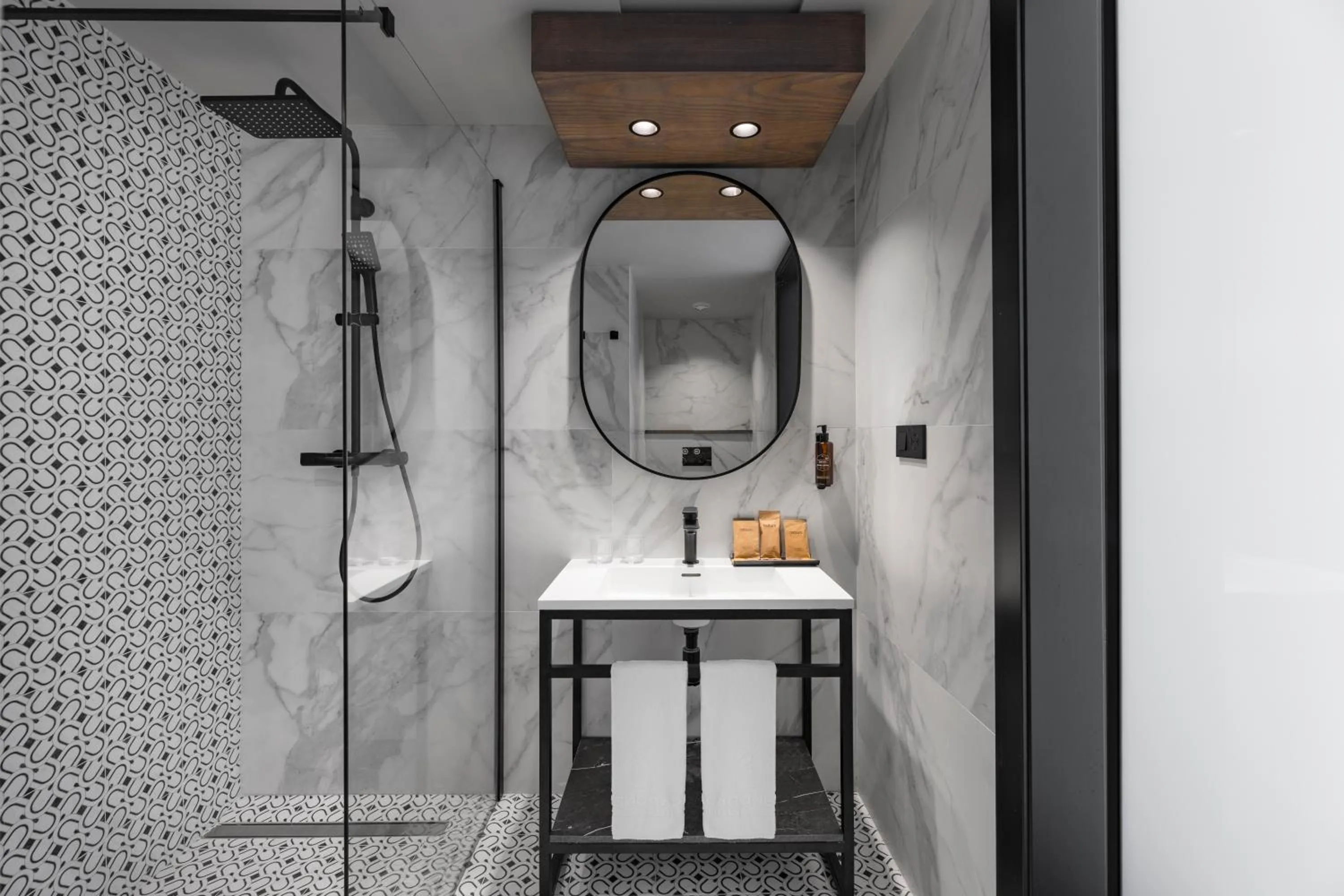 Shower in TUI BLUE Atlantic Hills