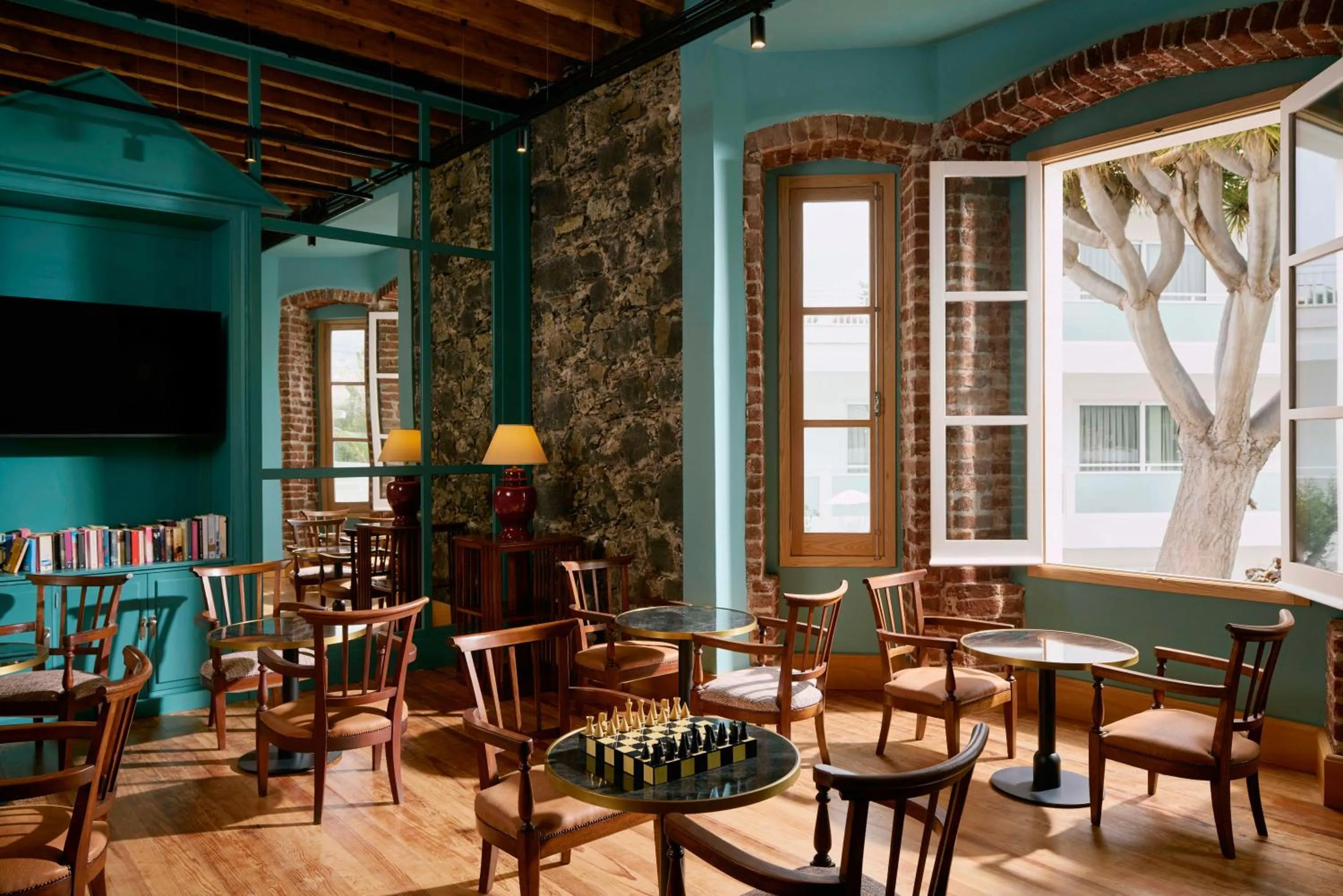 Communal lounge/ TV room in TUI BLUE Atlantic Hills