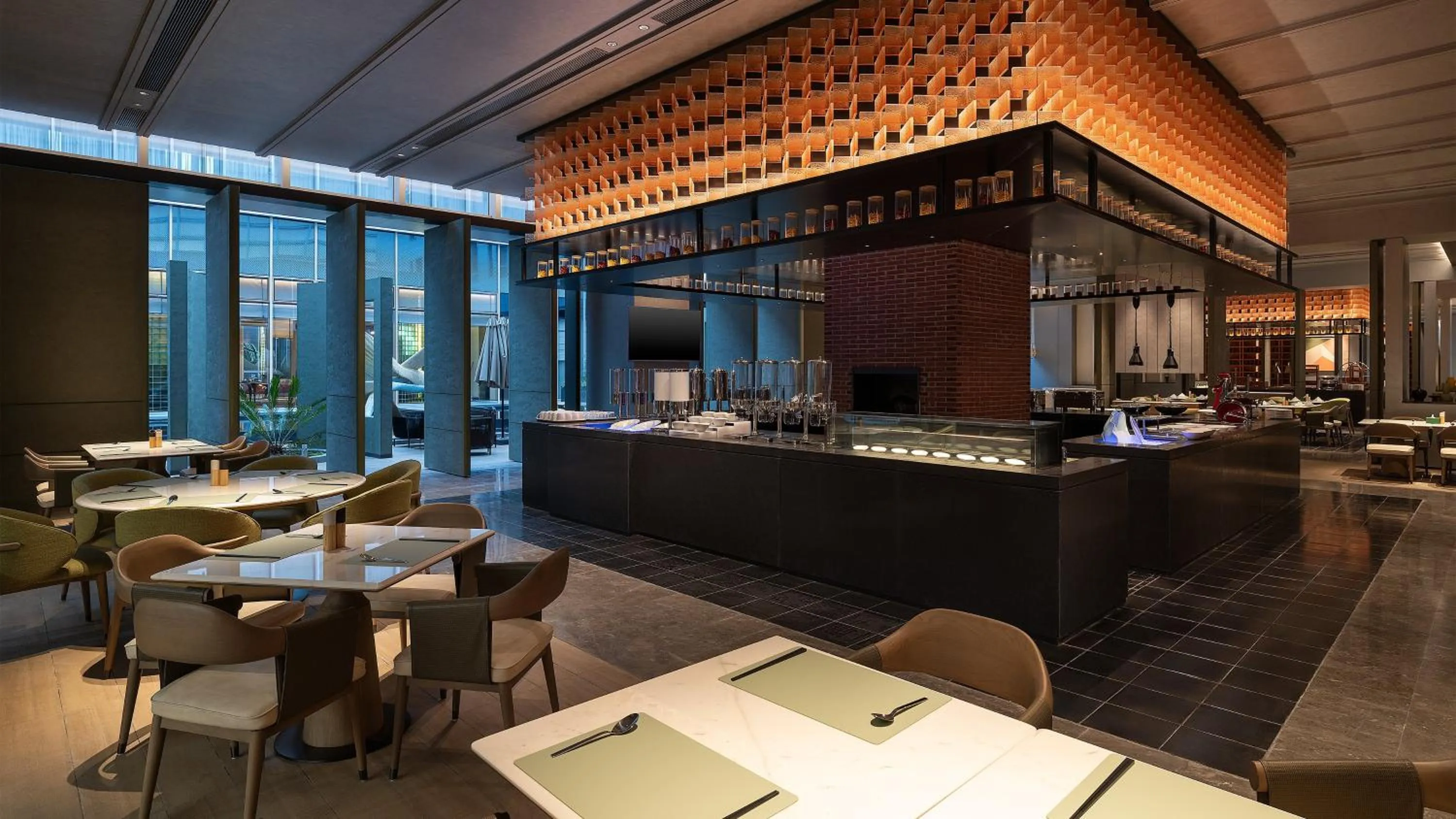 Breakfast in Holiday Inn Wenzhou Airport by IHG