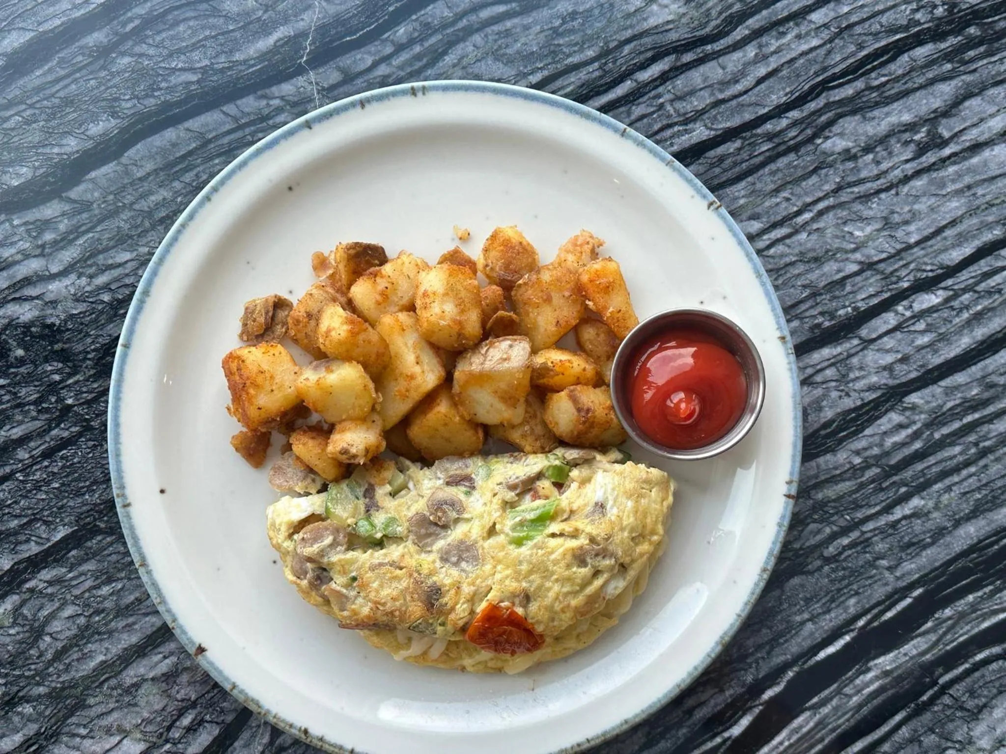 Restaurant/places to eat in Hotel Indigo North Conway by IHG