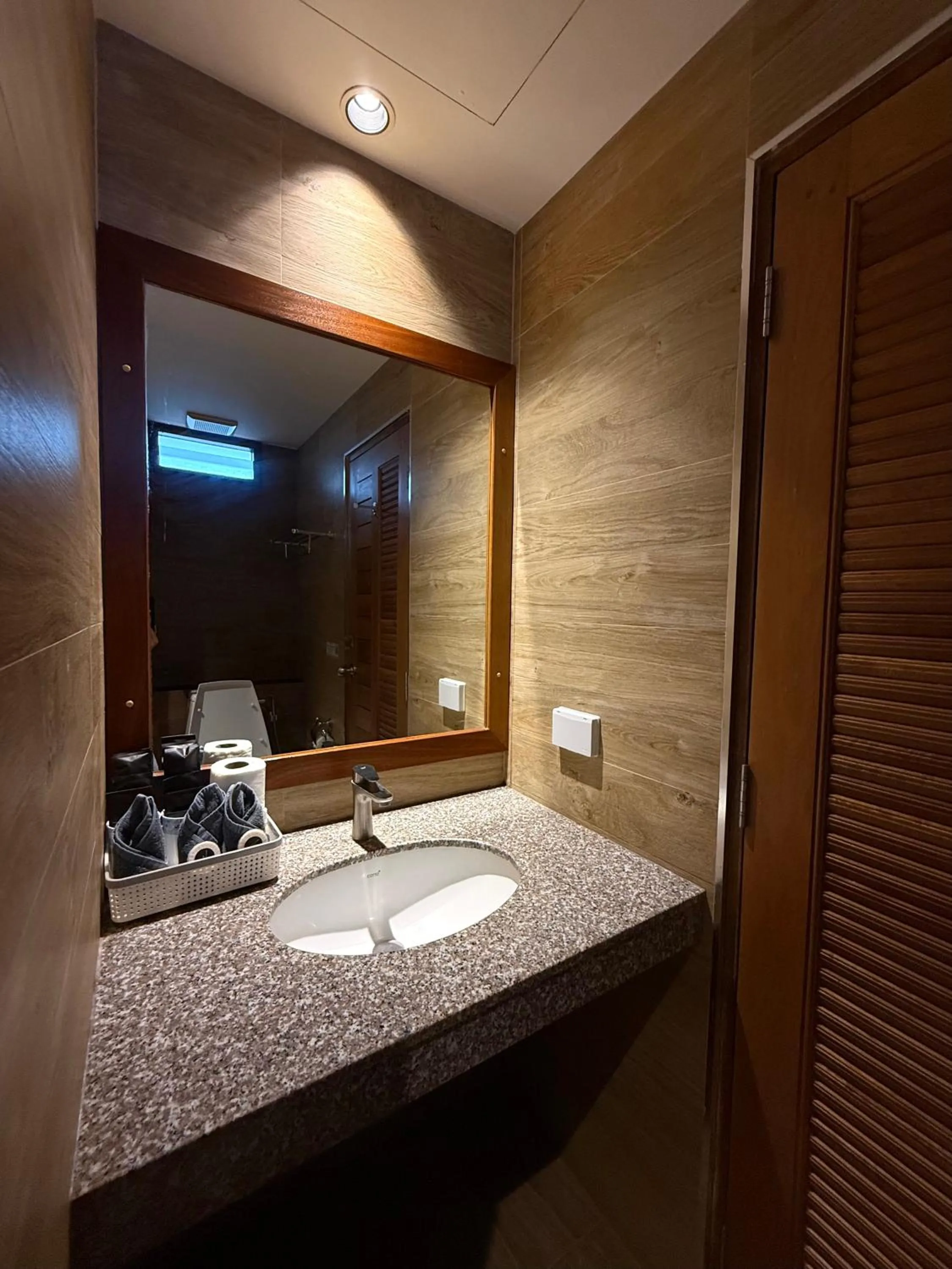 Bathroom in Kai Bae Beach Resort Koh Chang