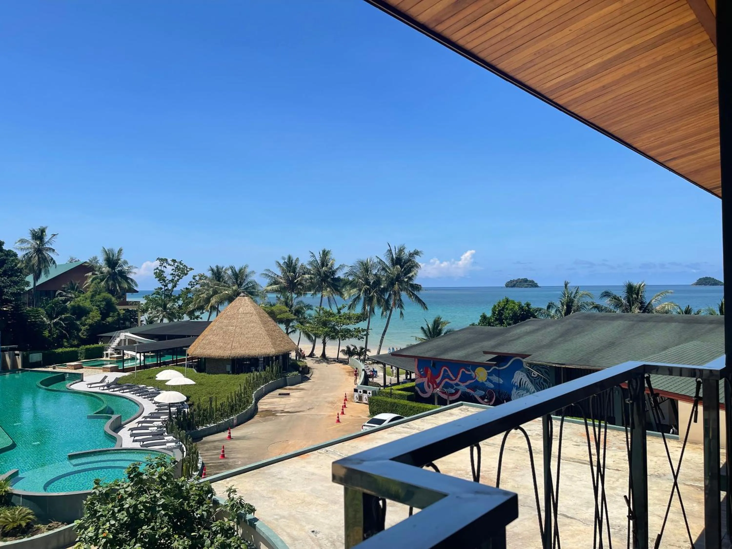 Balcony/Terrace in Kai Bae Beach Resort Koh Chang