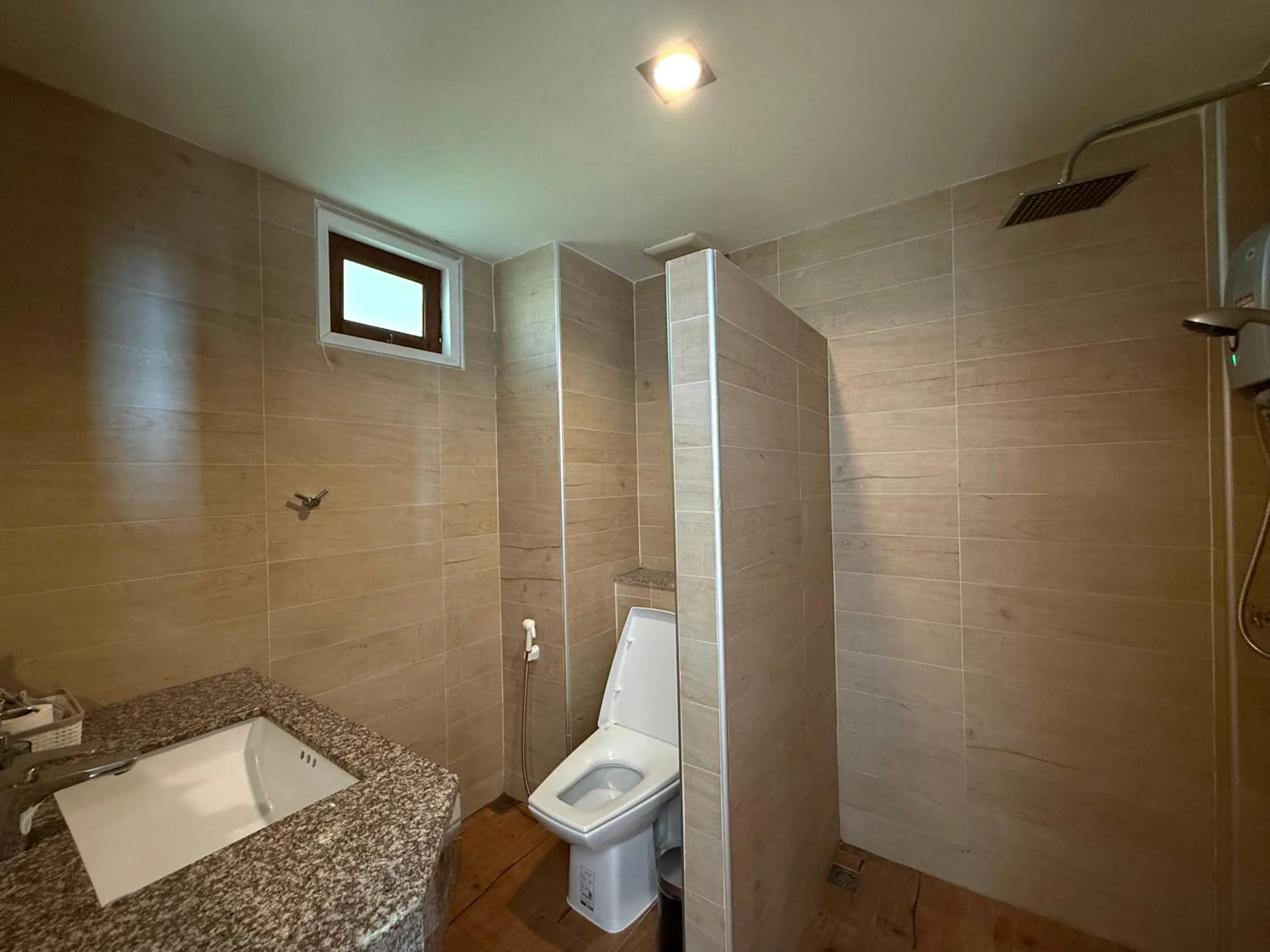 Bathroom in Kai Bae Beach Resort Koh Chang