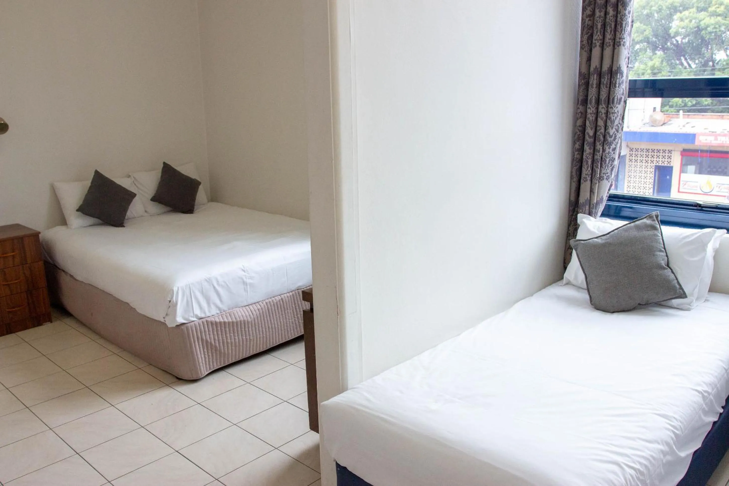 Bedroom, Bed in Wiley Park Hotel