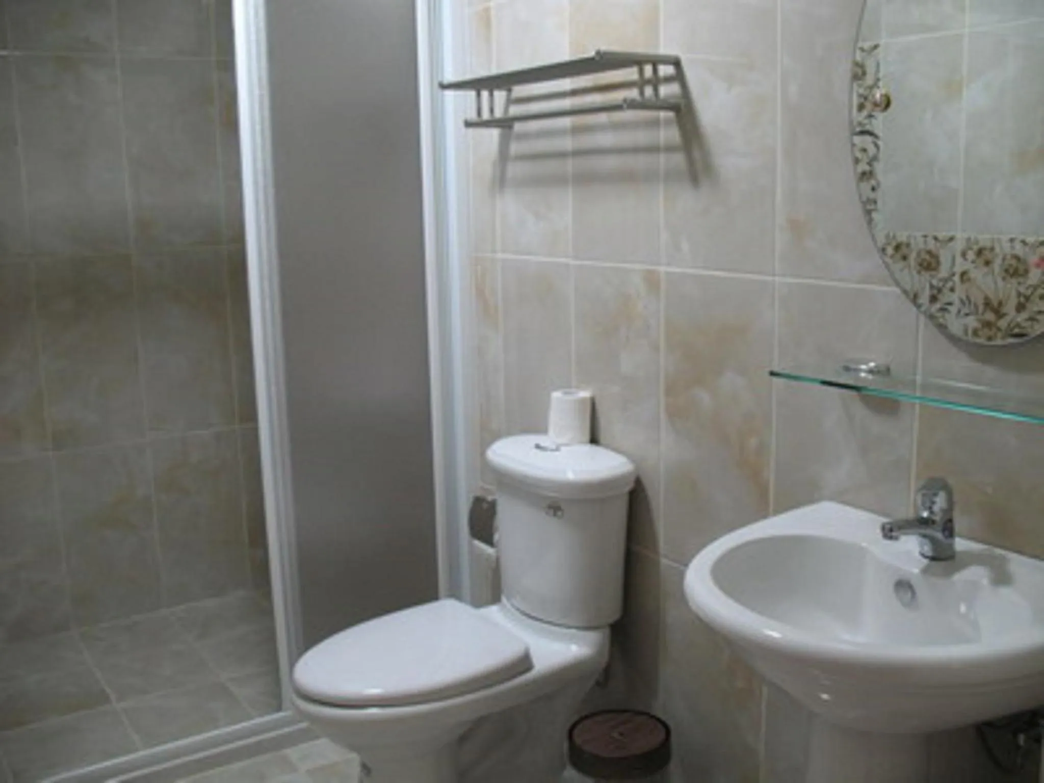 Shower in Lin Tea B&B